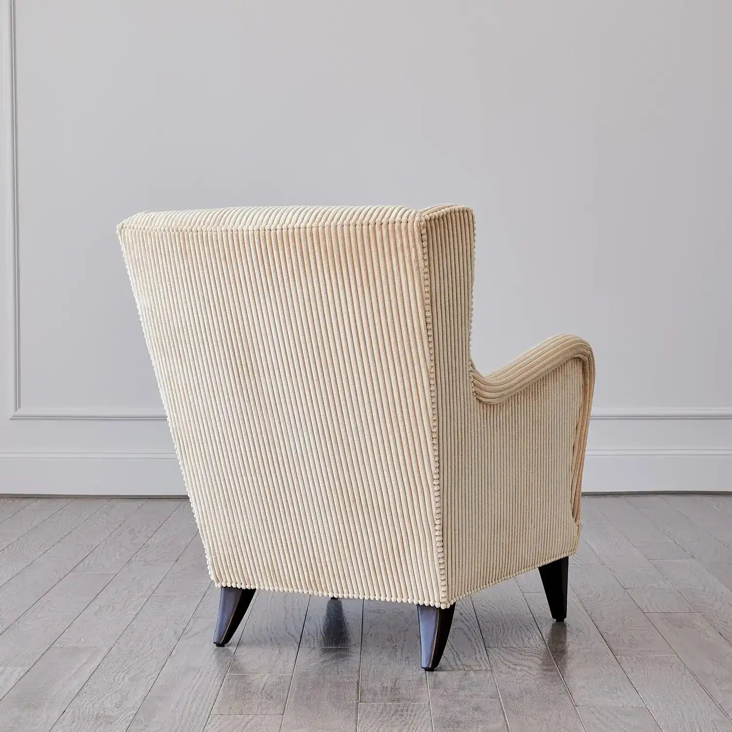 GLOBAL VIEWS LOUNGE CHAIR - Lounge