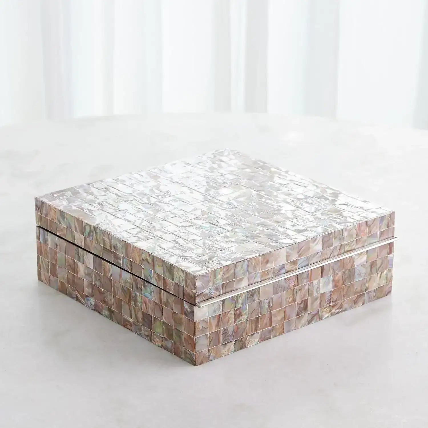 GLOBAL VIEWS MOTHER OF PEARL BOX - Decorative Accents