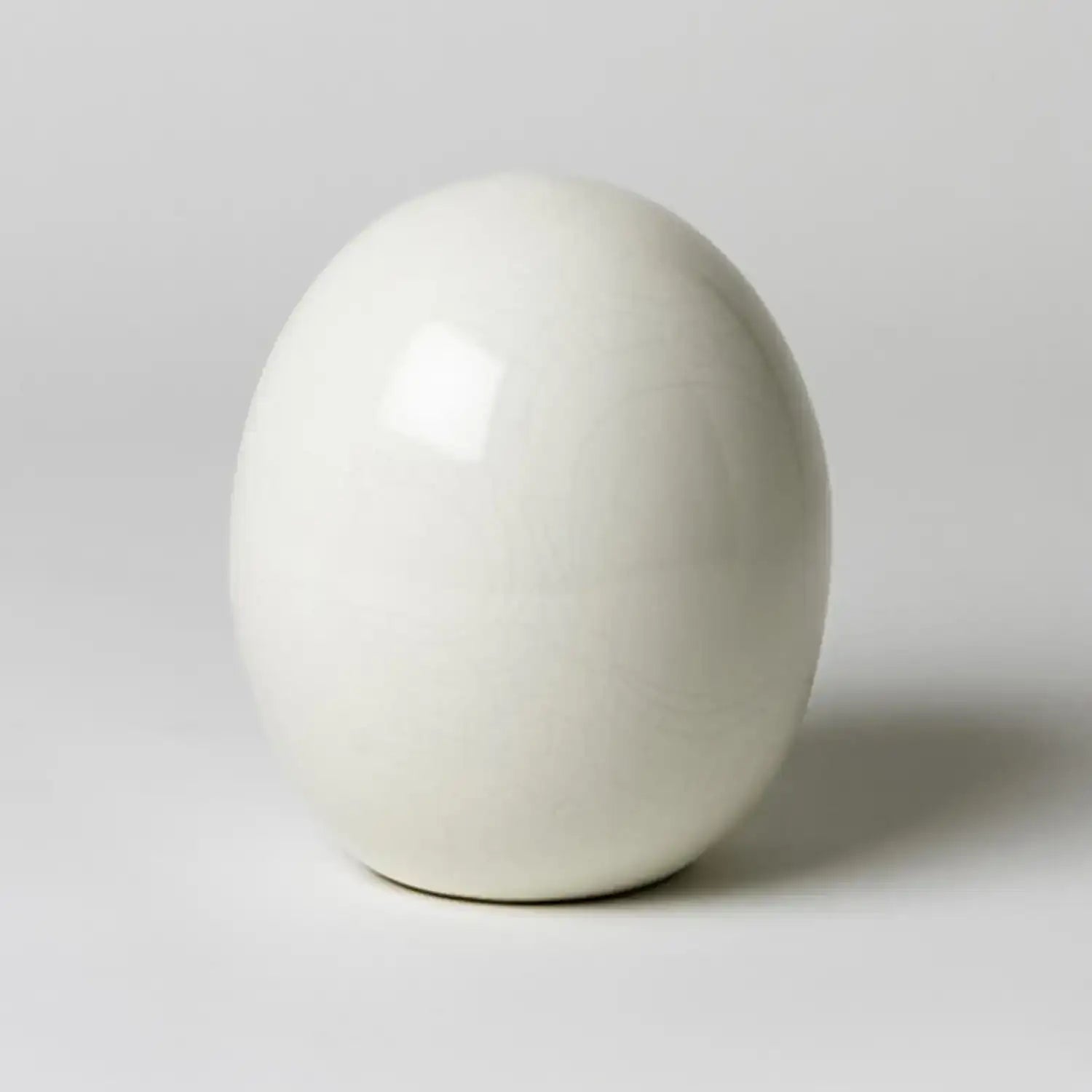 GLOBAL VIEWS IVORY CRACKLE EGG - Decorative Accents