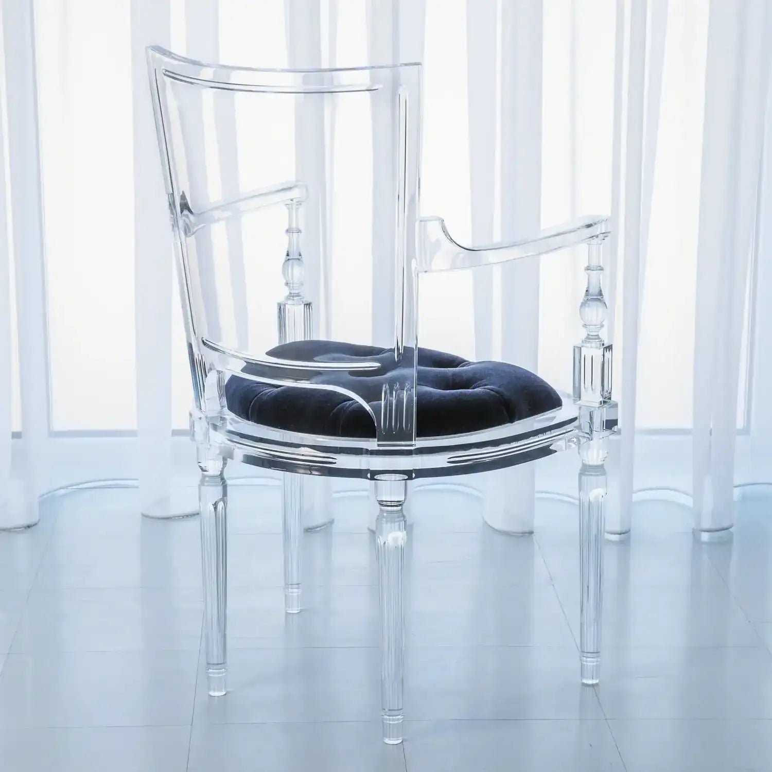 GLOBAL VIEWS MARILYN ACRYLIC ARM CHAIR - Dinning Chairs