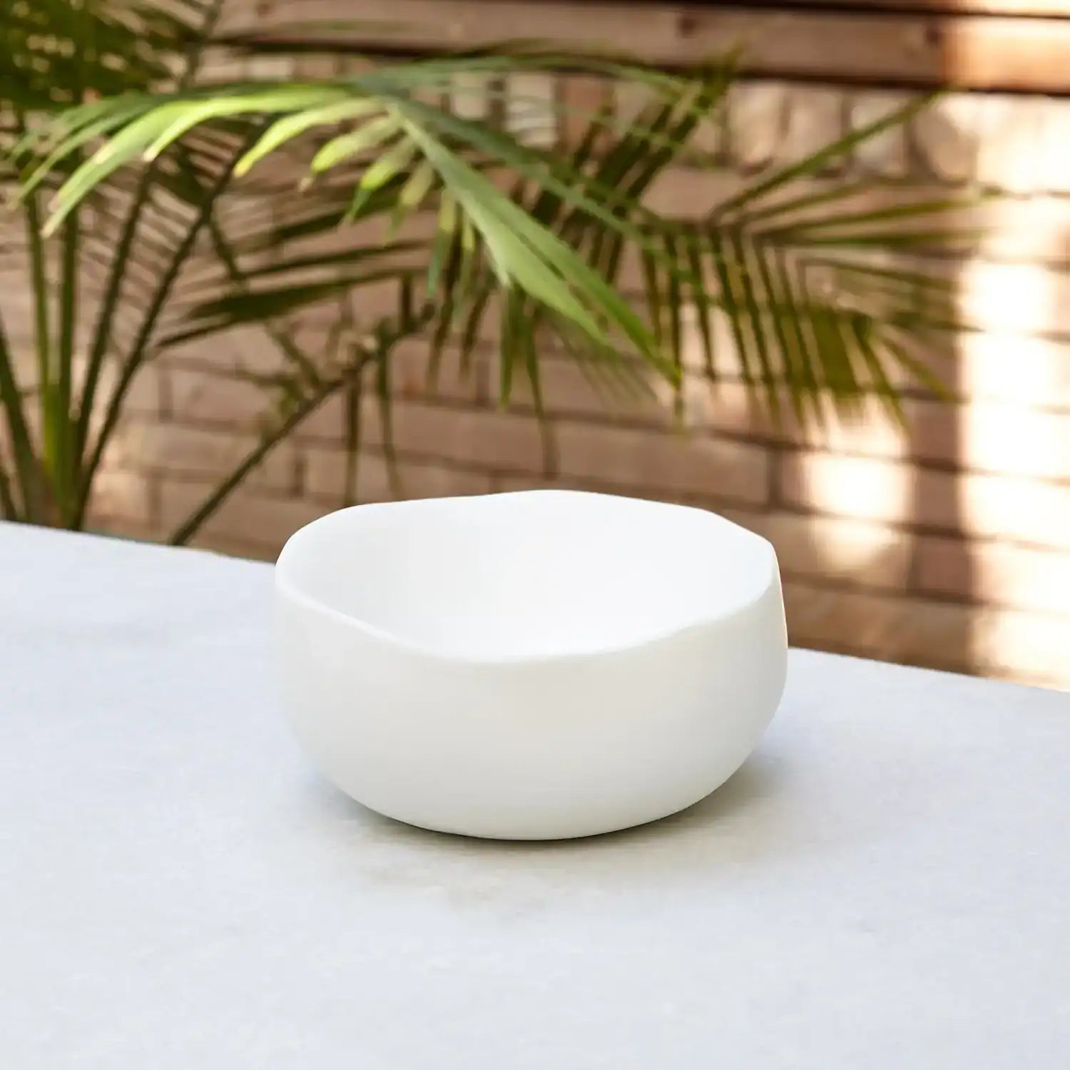GLOBAL VIEWS ORGANIC ROUND BOWL - Decorative Accents