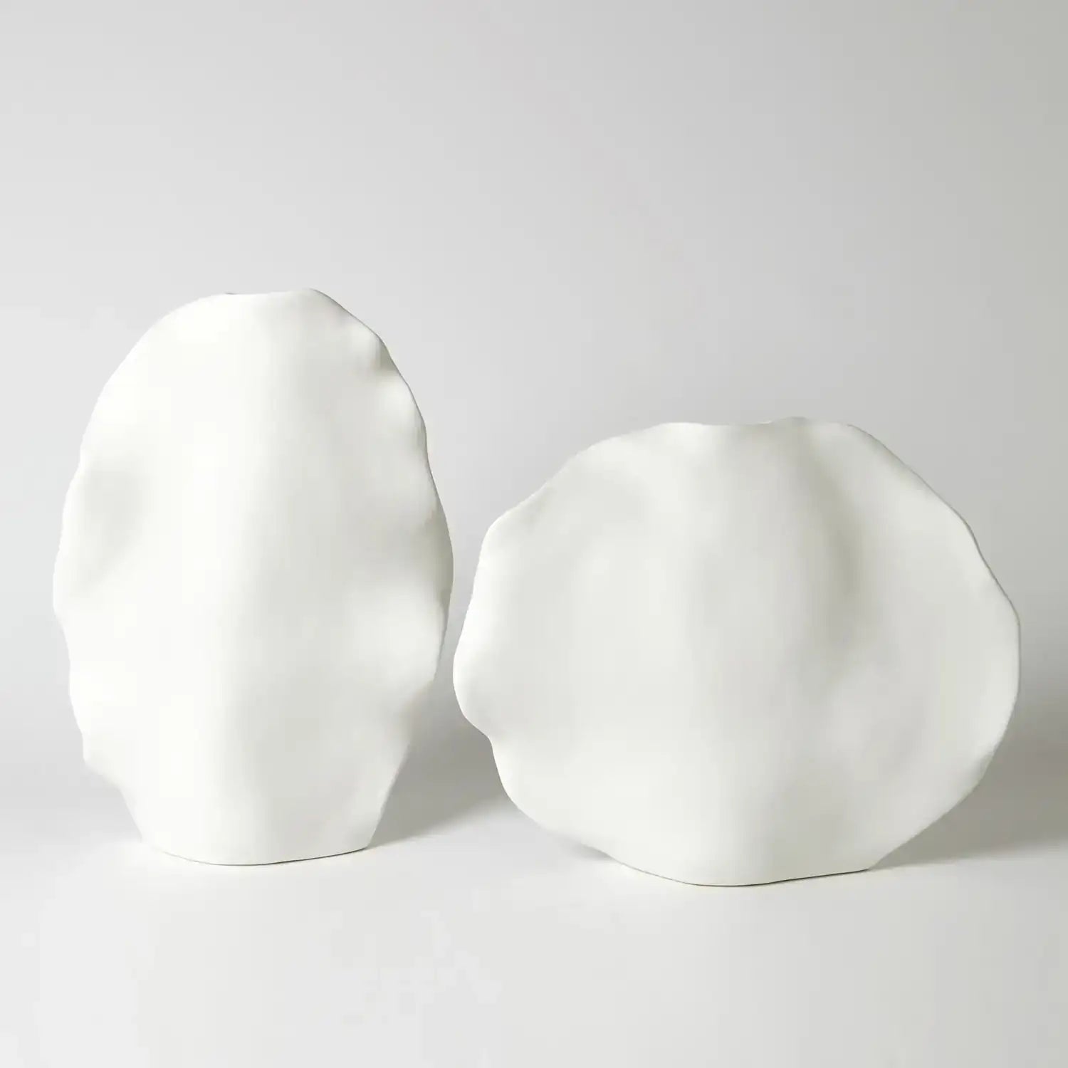 GLOBAL VIEWS KELP VASE - Decorative Accents