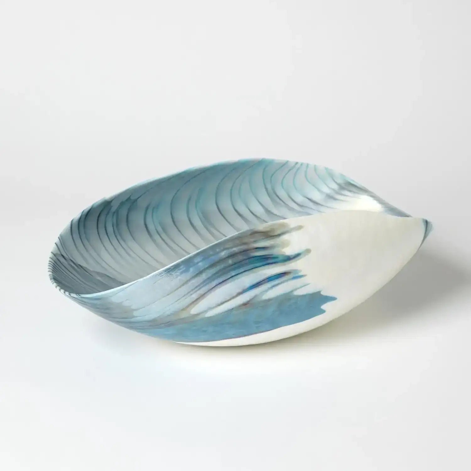 GLOBAL VIEWS IVORY TURQUOISE FEATHER SWIRL OVAL FOLDED BOWL - Art
