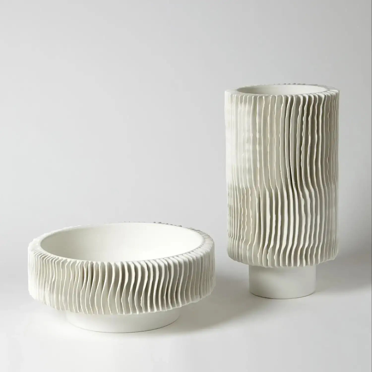 GLOBAL VIEWS RADIATOR VASE - Decorative Accents