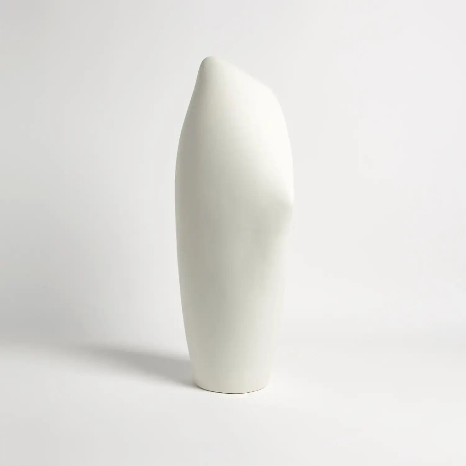GLOBAL VIEWS, COWL LAMP, TABLE LAMPS