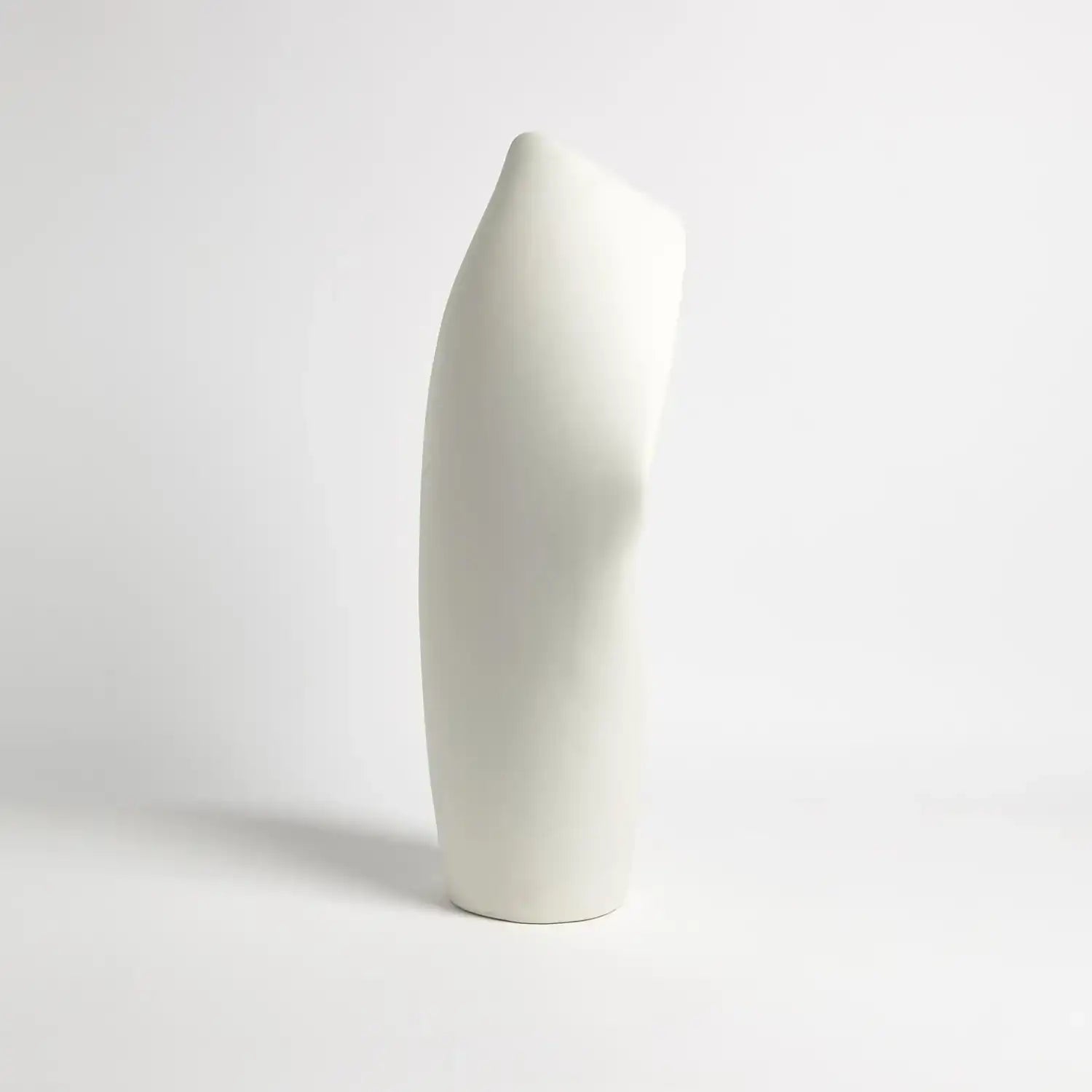 GLOBAL VIEWS, COWL LAMP, TABLE LAMPS