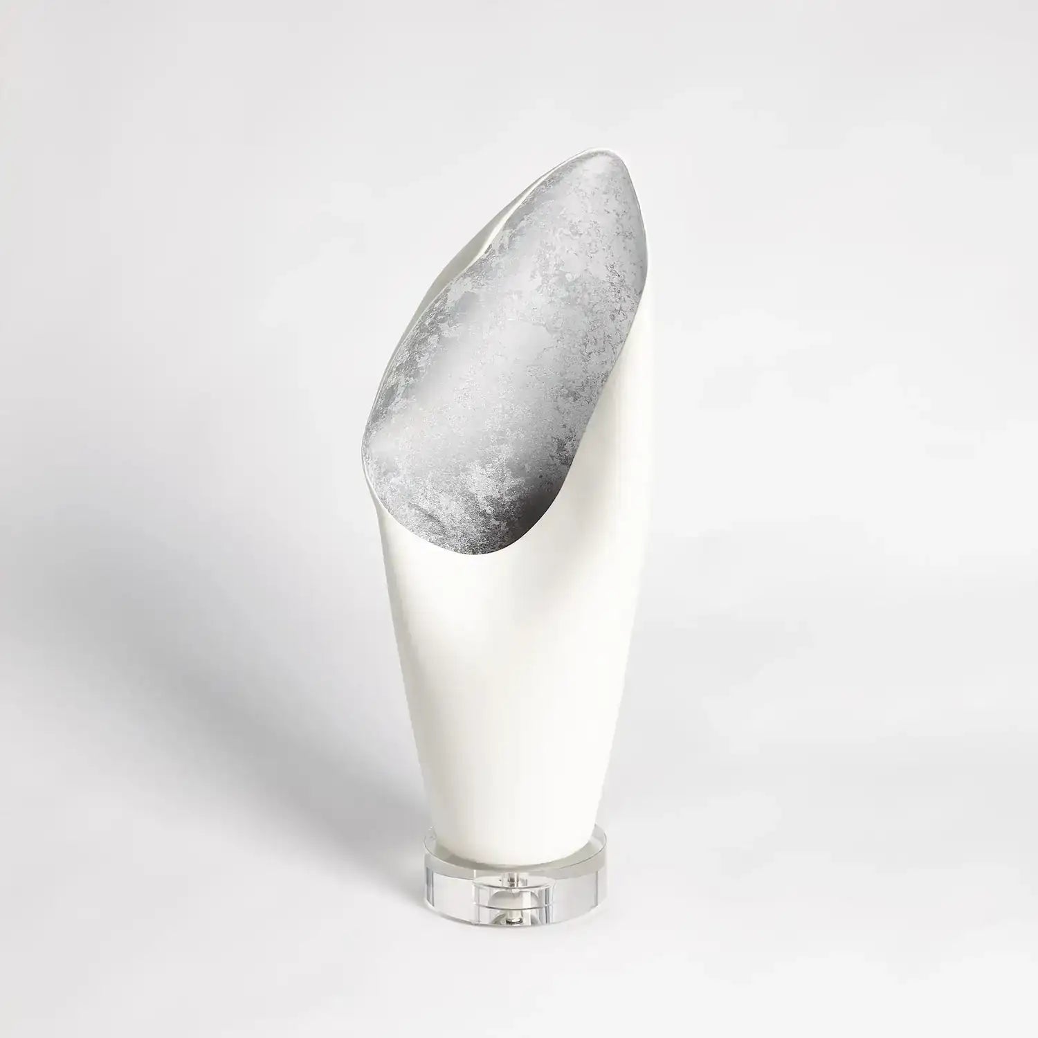 GLOBAL VIEWS, COWL LAMP, TABLE LAMPS