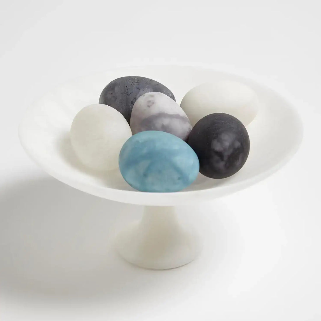 GLOBAL VIEWS S/6 ASSORTED ALABASTER EGGS - Decorative Accents