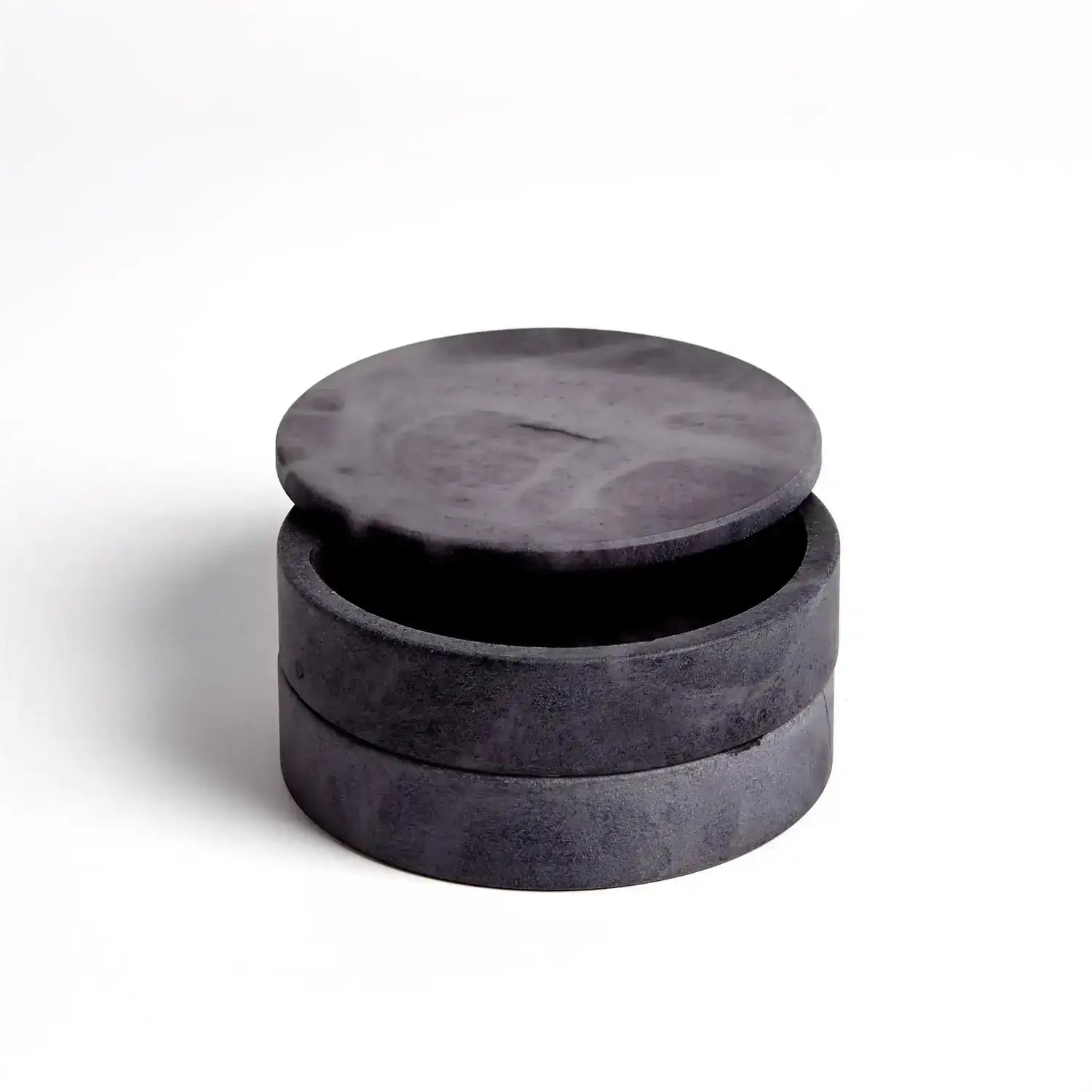 GLOBAL VIEWS ALABASTER SWIVEL BOX - Decorative Accents