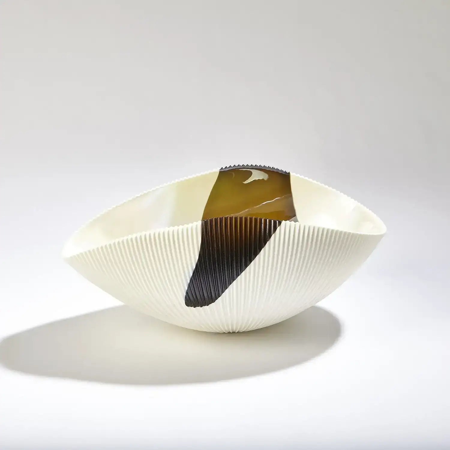GLOBAL VIEWS PLEATED BOWL - Decorative Accents