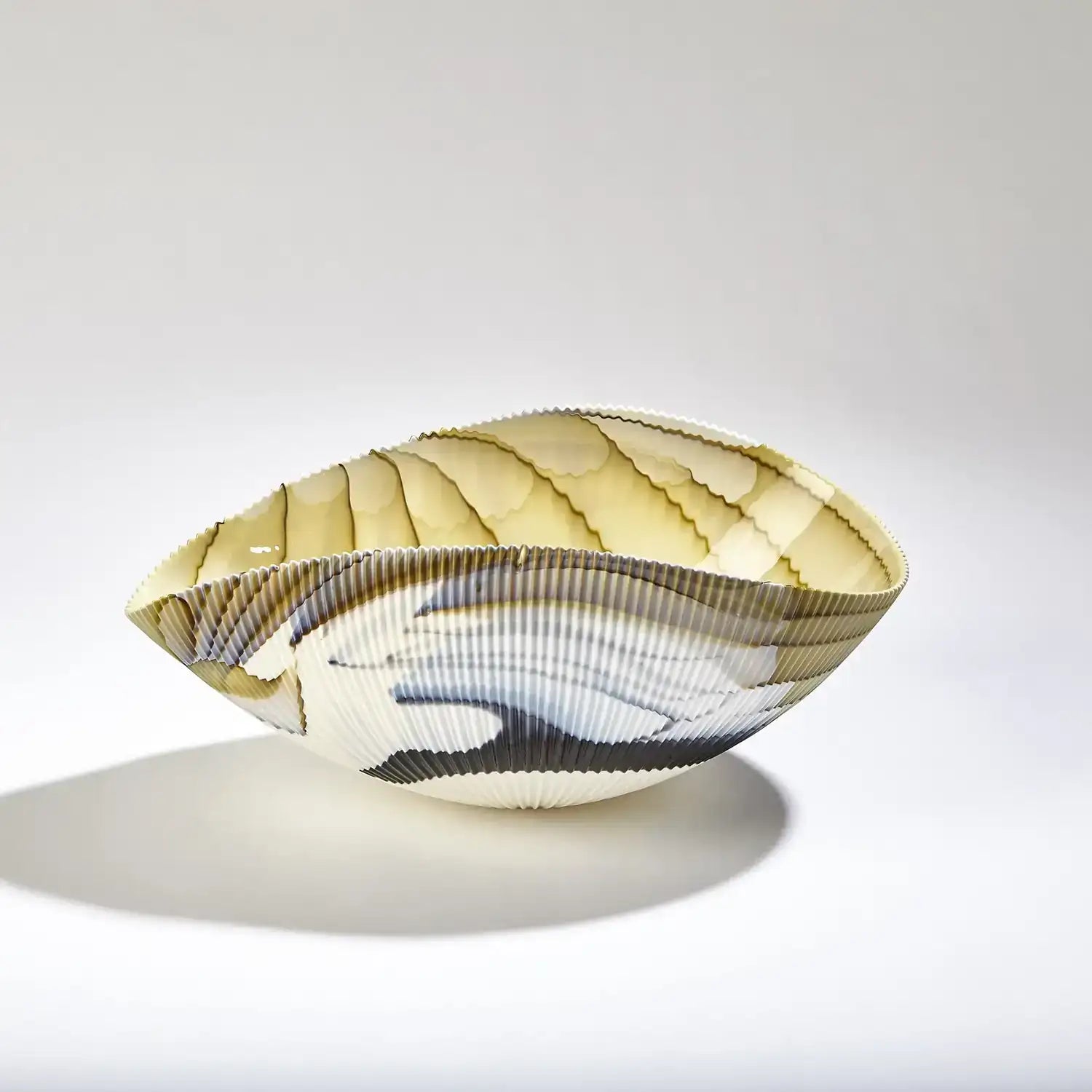 GLOBAL VIEWS PLEATED BOWL - Decorative Accents