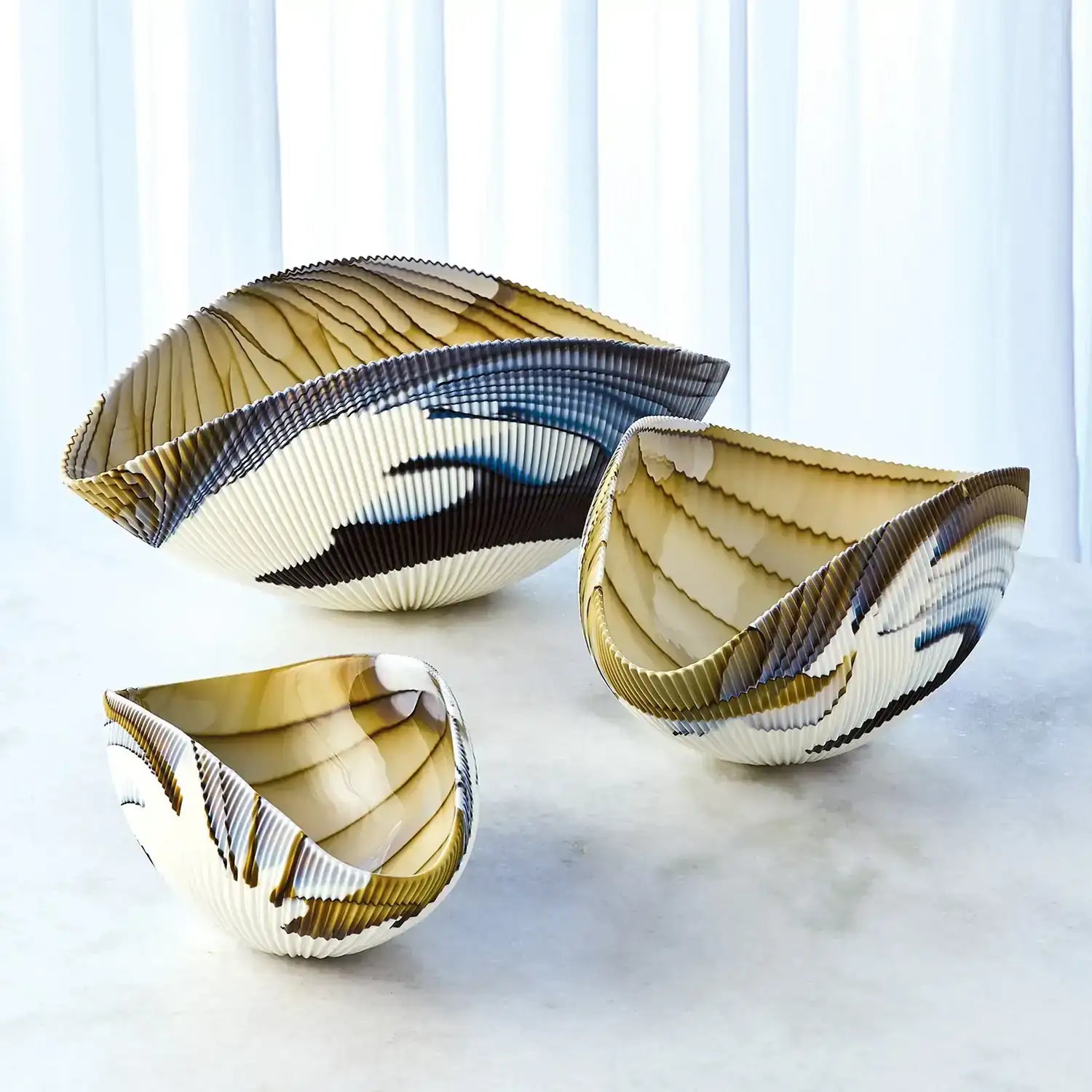 GLOBAL VIEWS PLEATED BOWL - Decorative Accents
