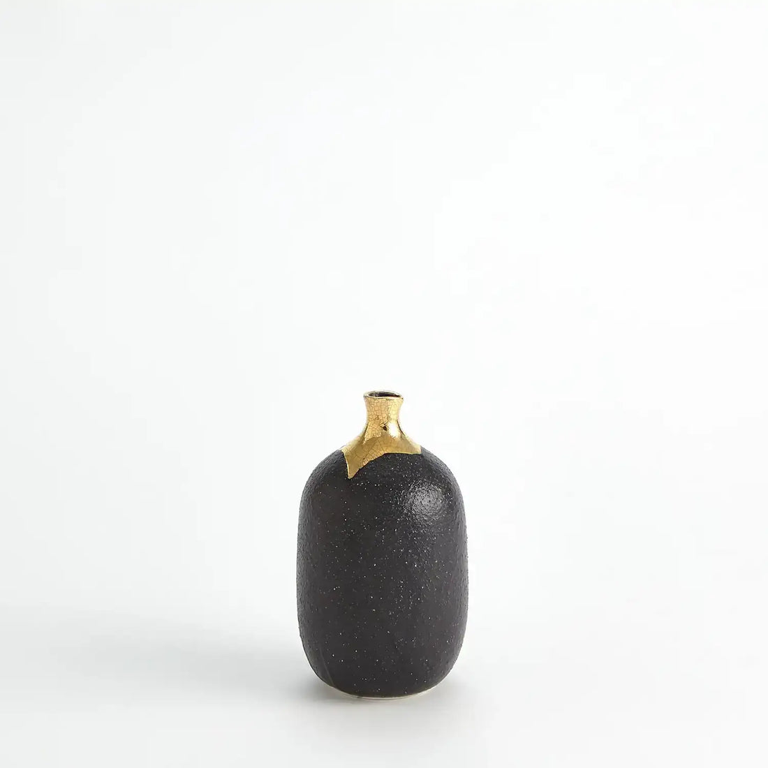 GLOBAL VIEWS DIPPED GOLDEN CRACKLE/BLACK CYLINDER VASE - Decorative Accents