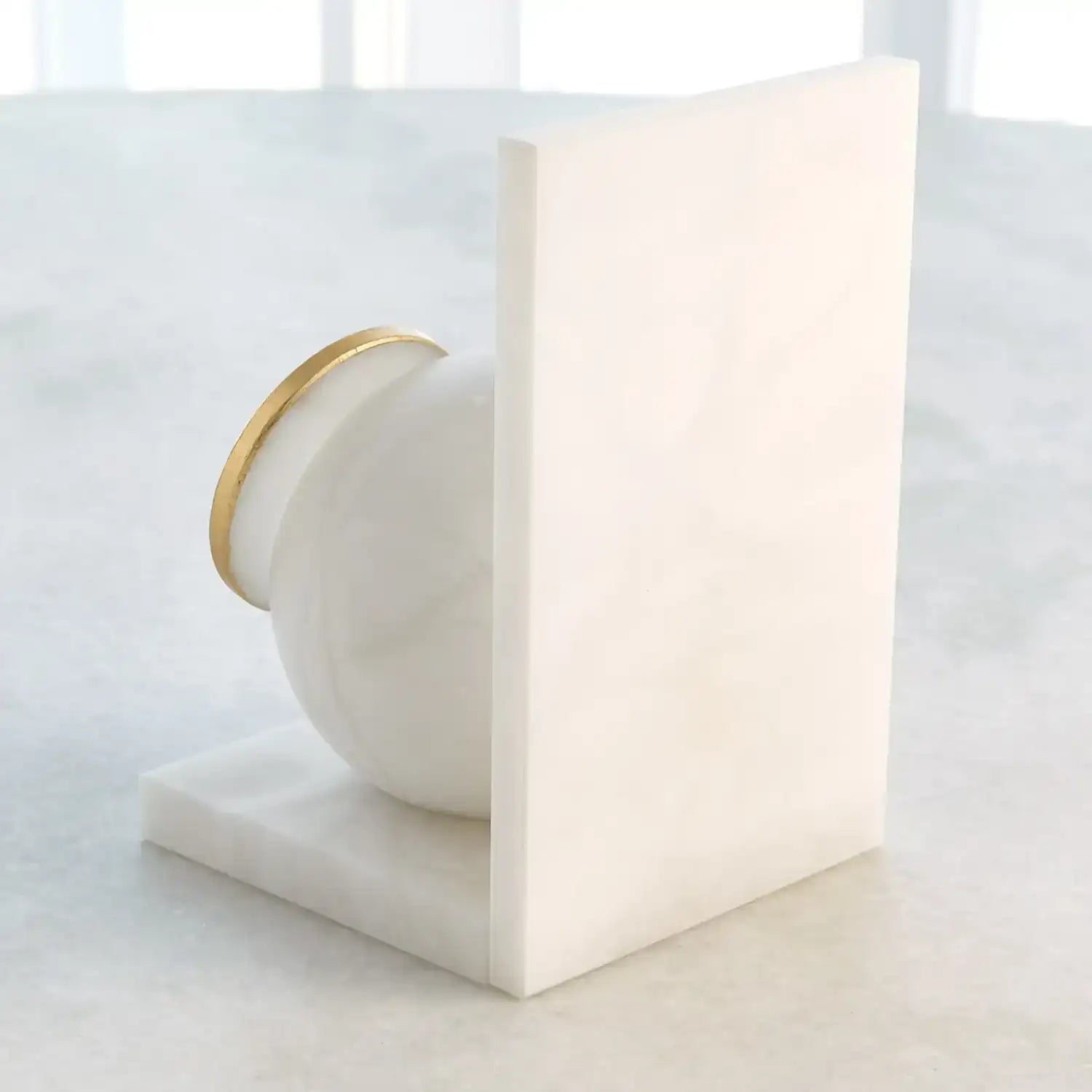 GLOBAL VIEWS PAIR ALABASTER BIG EYED OWL BOOKENDS - Decorative Accents