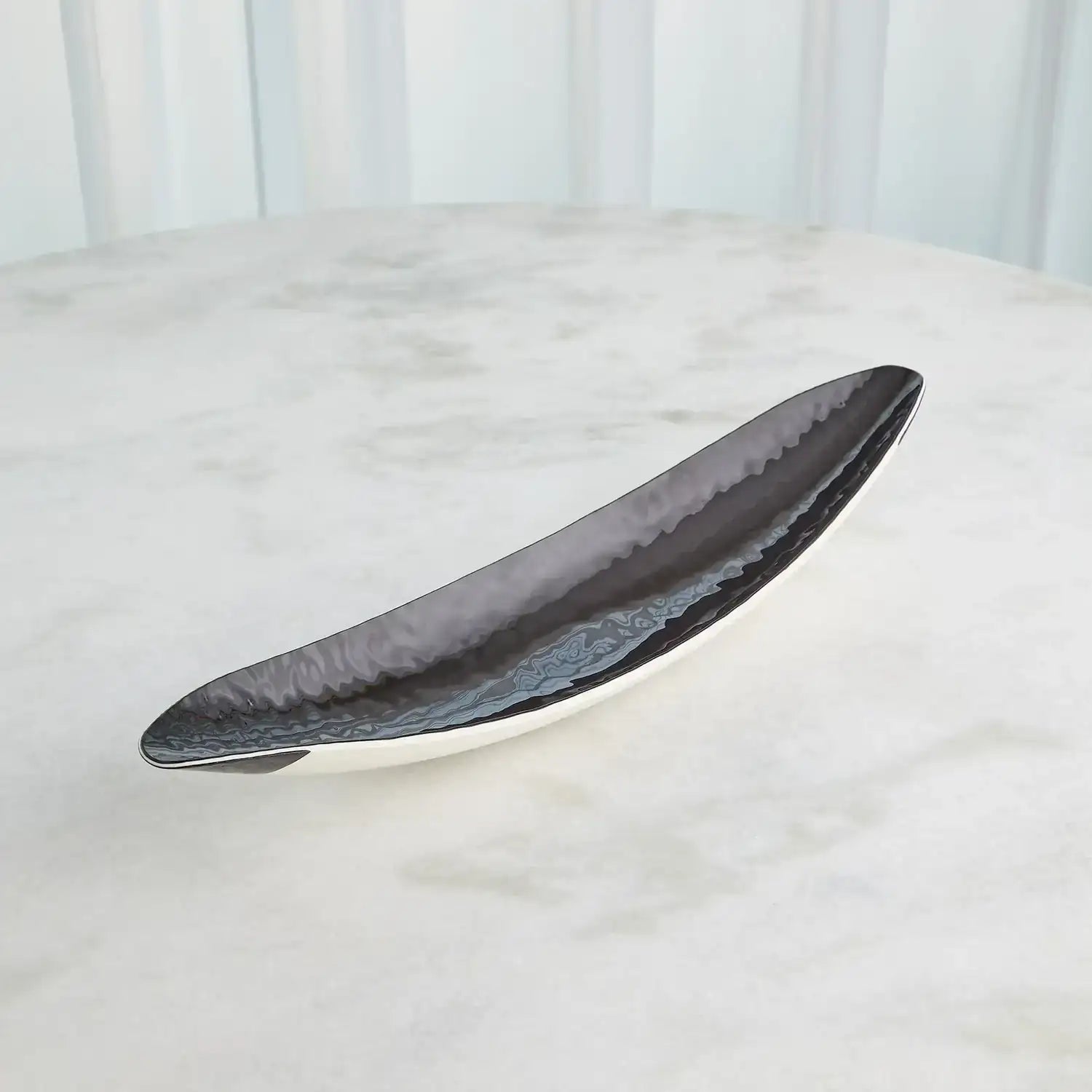 GLOBAL VIEWS EBONY & IVORY GONDOLA BOWL - Art