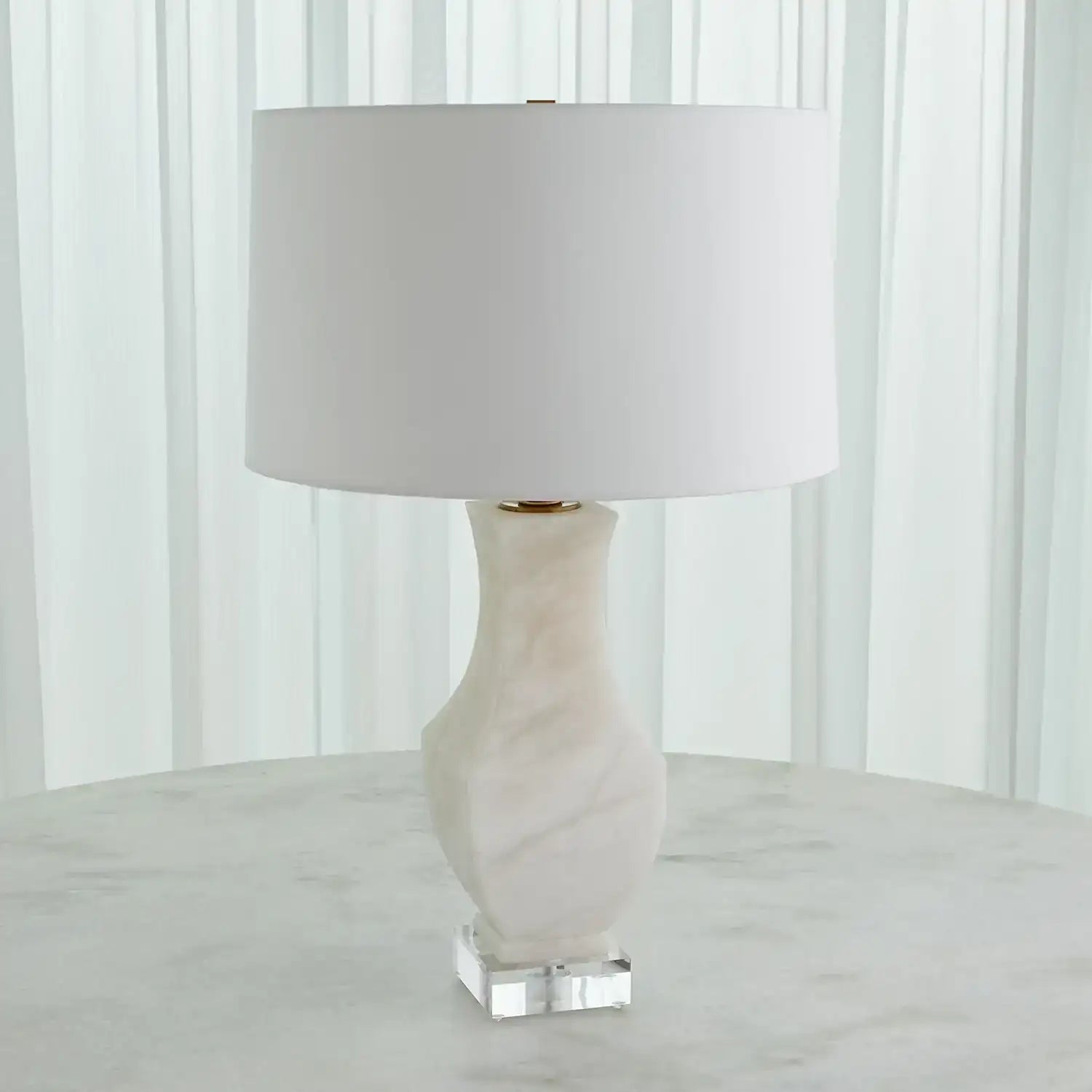 GLOBAL VIEWS, ALABASTER SQUARE URN LAMP, TABLE LAMPS