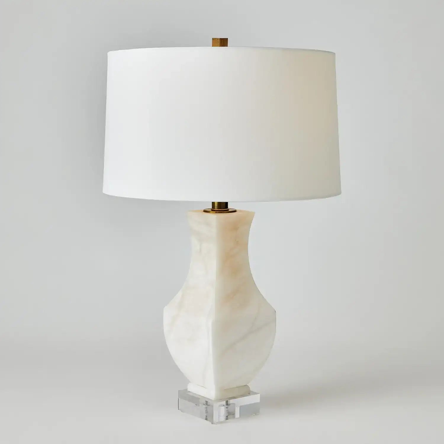 GLOBAL VIEWS, ALABASTER SQUARE URN LAMP, TABLE LAMPS
