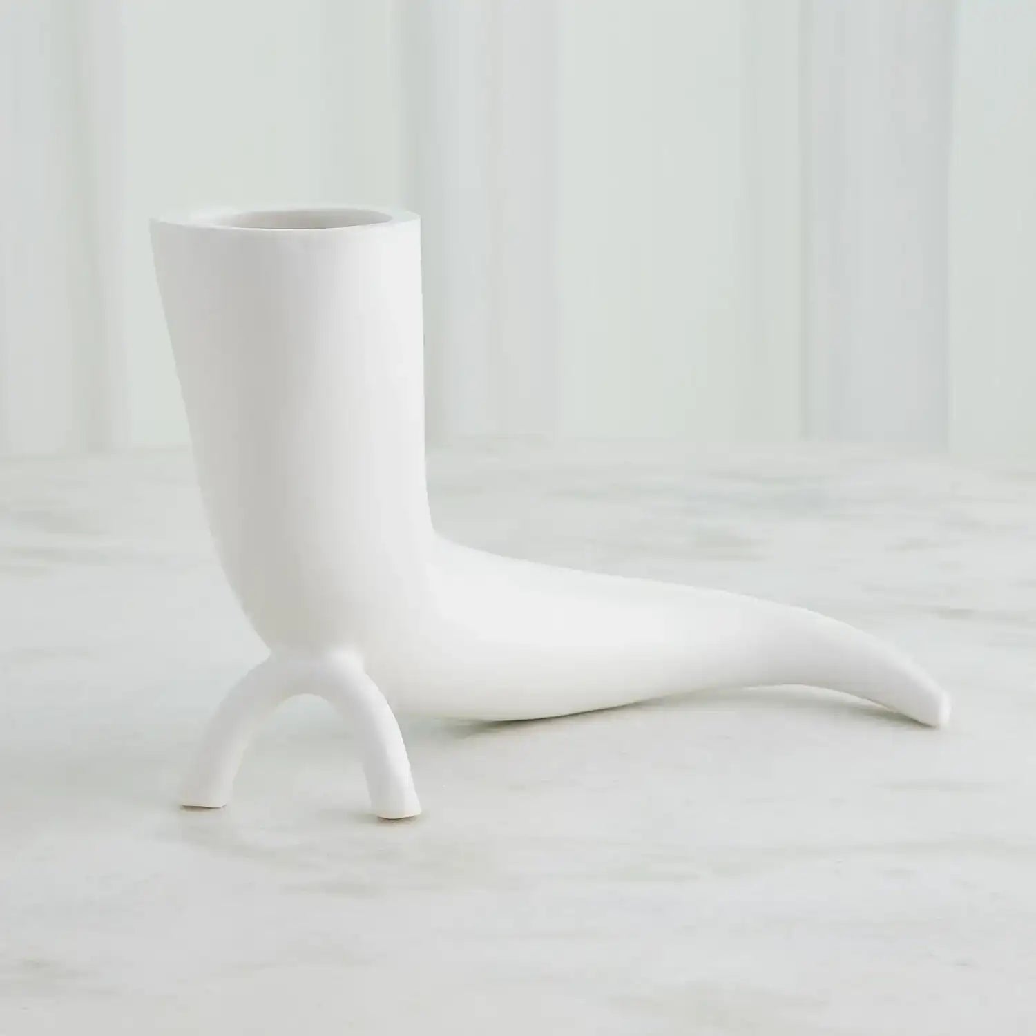GLOBAL VIEWS CORNUCOPIA VASE - Decorative Accents