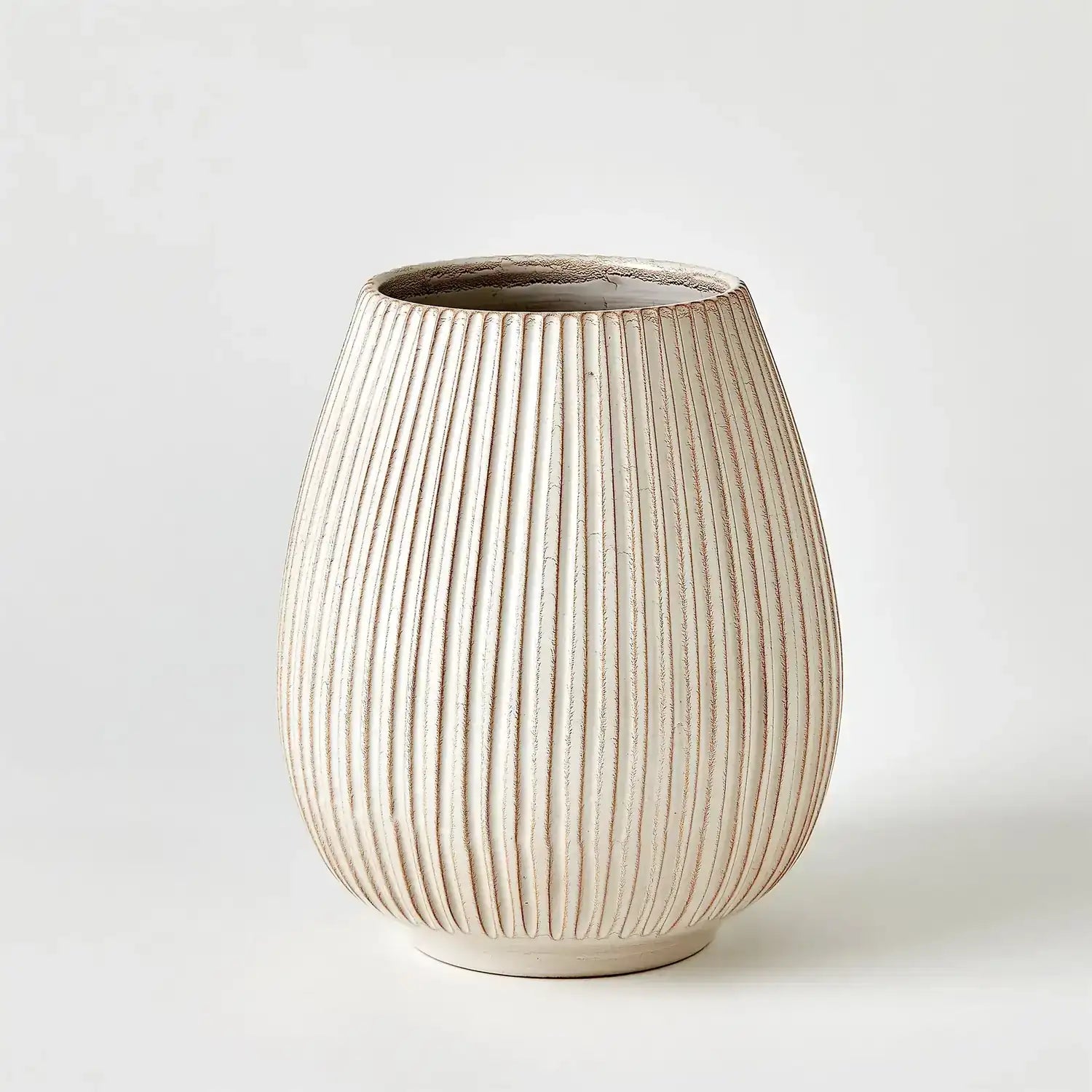 GLOBAL VIEWS VERTICAL RIBBED VASE - Decorative Accents