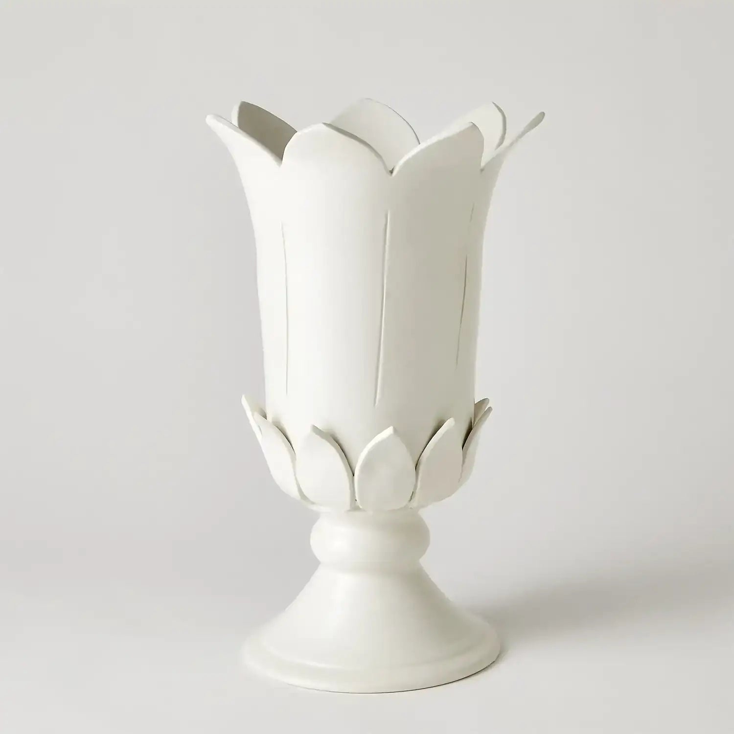 GLOBAL VIEWS BLOSSOM VASE - Decorative Accents