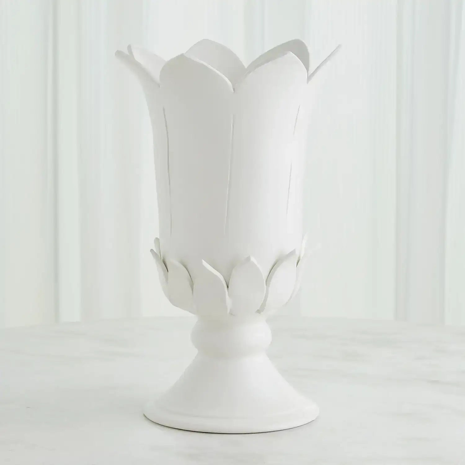 GLOBAL VIEWS BLOSSOM VASE - Decorative Accents