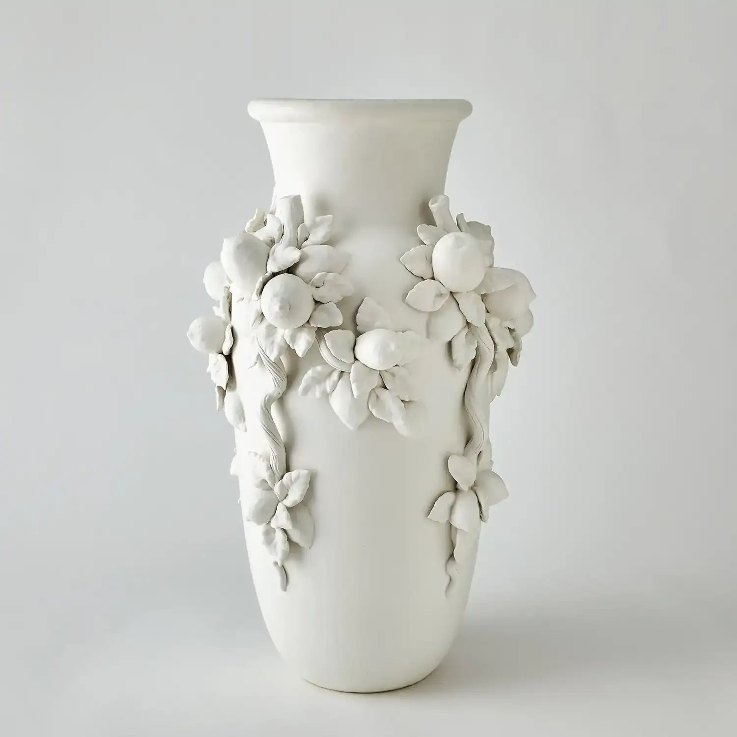 GLOBAL VIEWS VILLA LIMONE URN - Decorative Accents