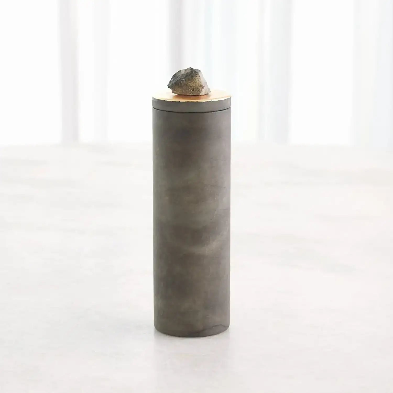 GLOBAL VIEWS QUARRY JAR - Decorative Accents
