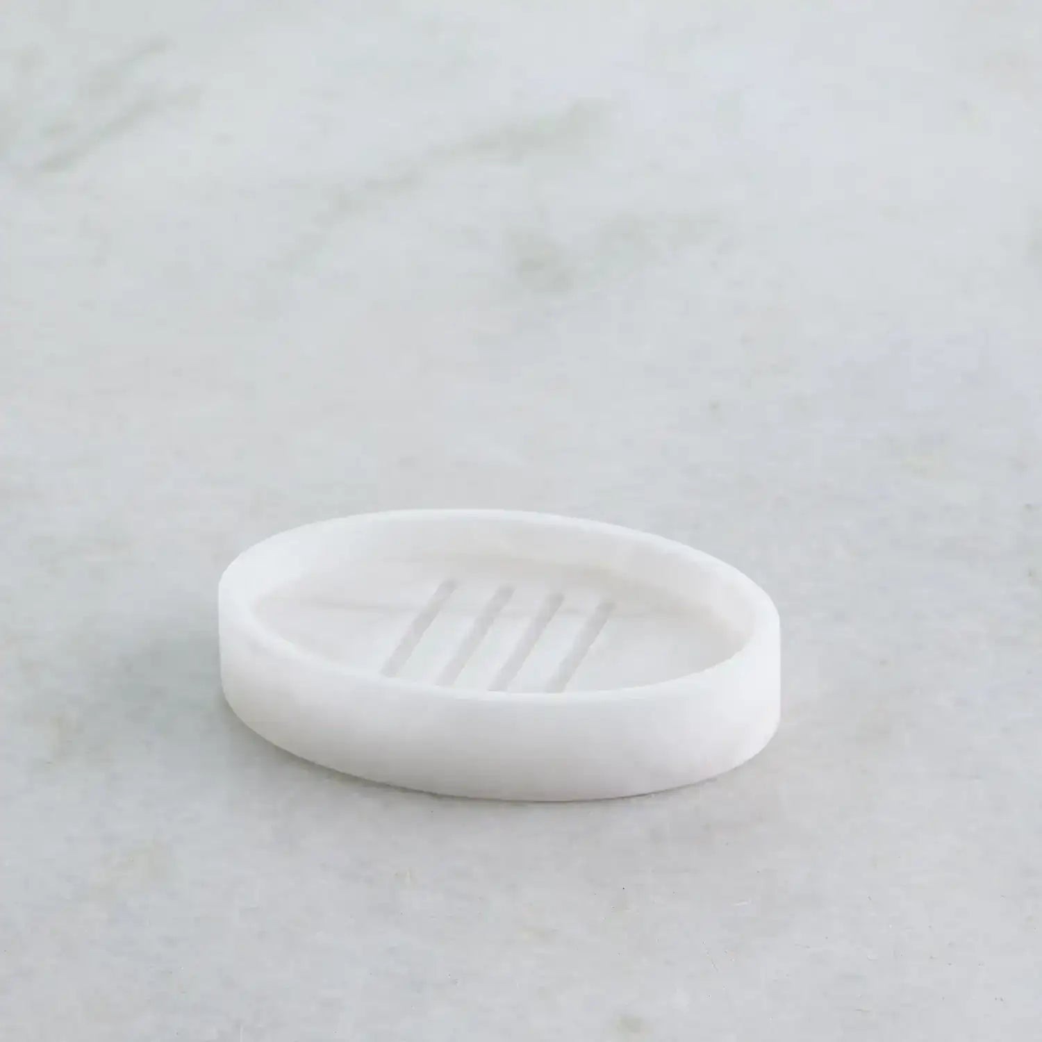 GLOBAL VIEWS ALABASTER OVAL SOAP DISH - Decorative Accents