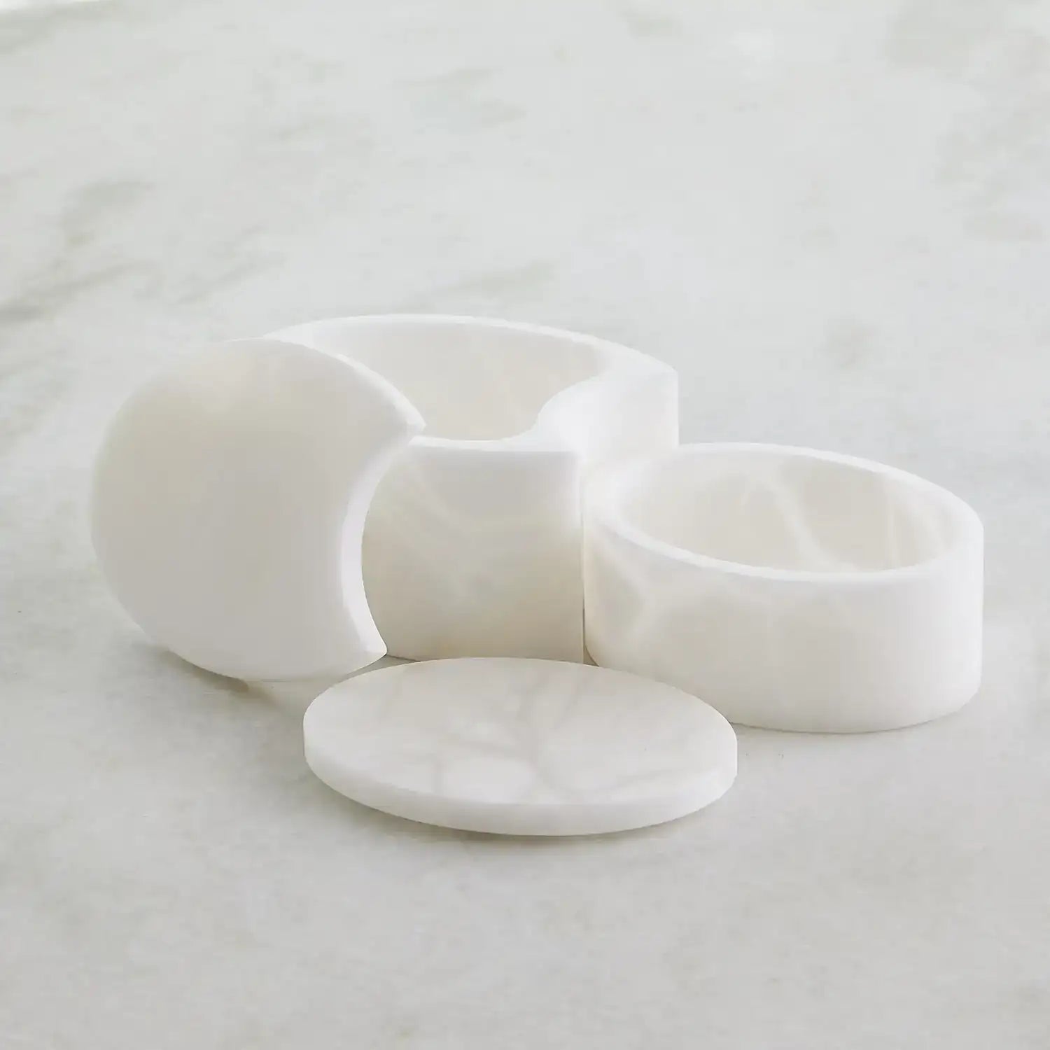 GLOBAL VIEWS ALABASTER OVAL BOX - Decorative Accents