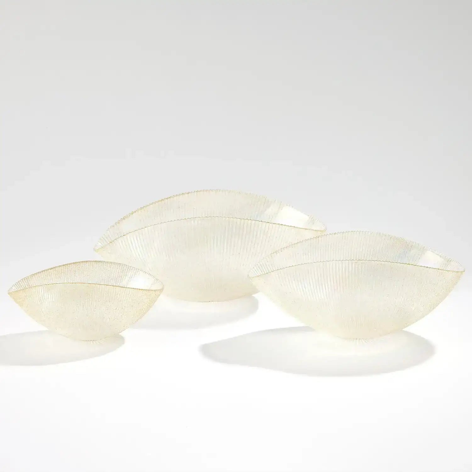 GLOBAL VIEWS PLEATED BOWL - Decorative Accents