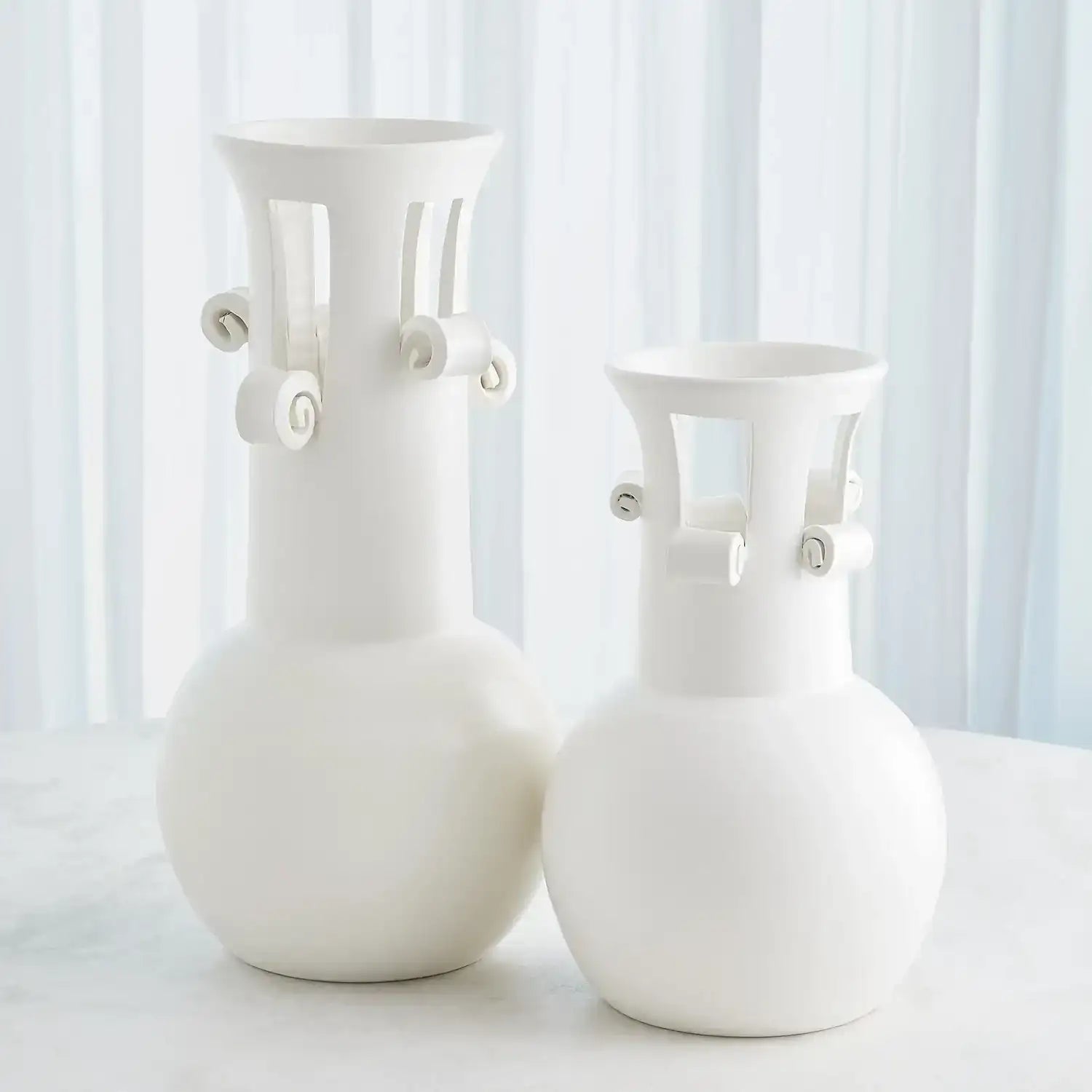 GLOBAL VIEWS SPIRAL HANDLE VASE - Decorative Accents