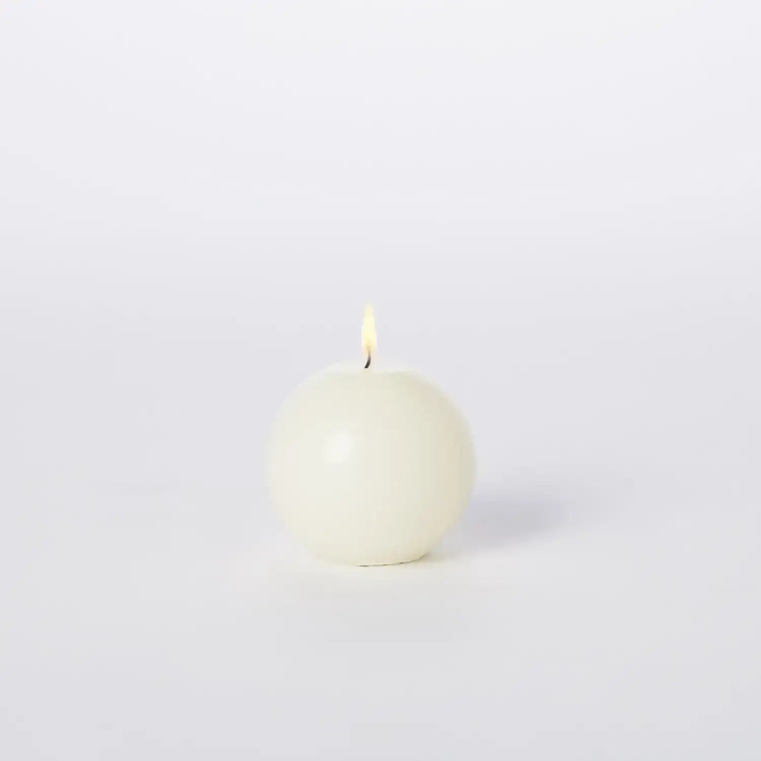 GLOBAL VIEWS BALL CANDLE - Decorative Accents