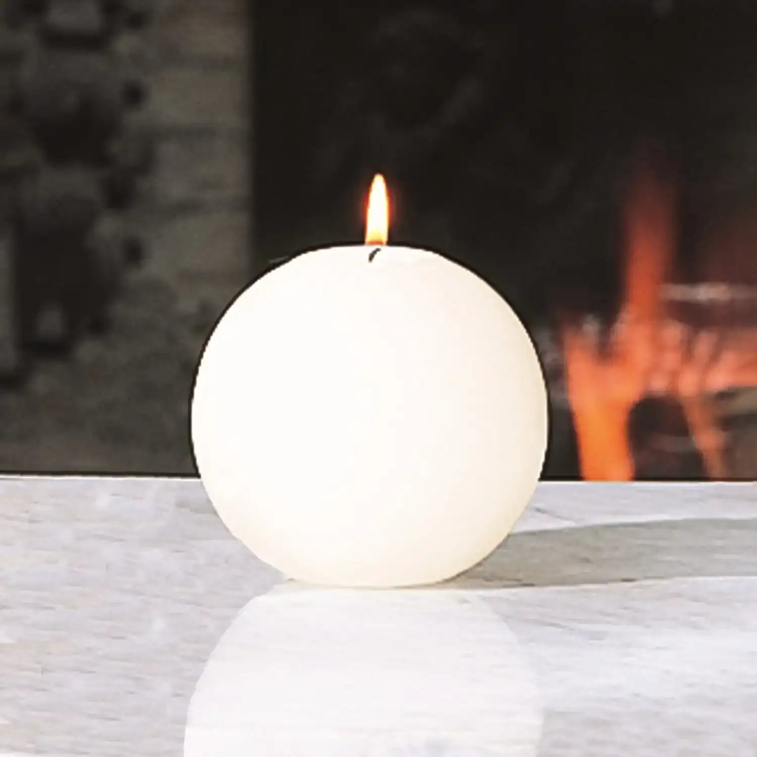 GLOBAL VIEWS BALL CANDLE - Decorative Accents