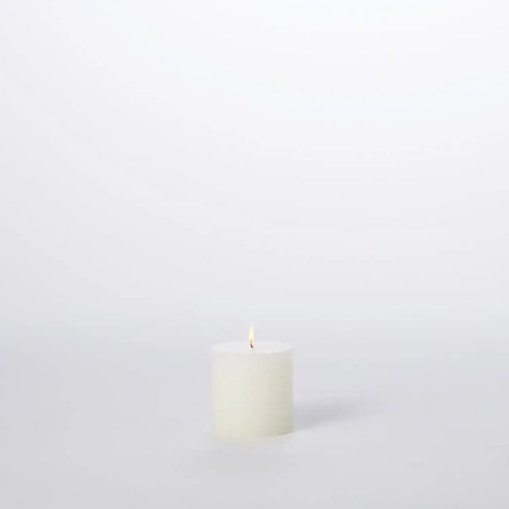 GLOBAL VIEWS PILLAR CANDLE - Decorative Accents