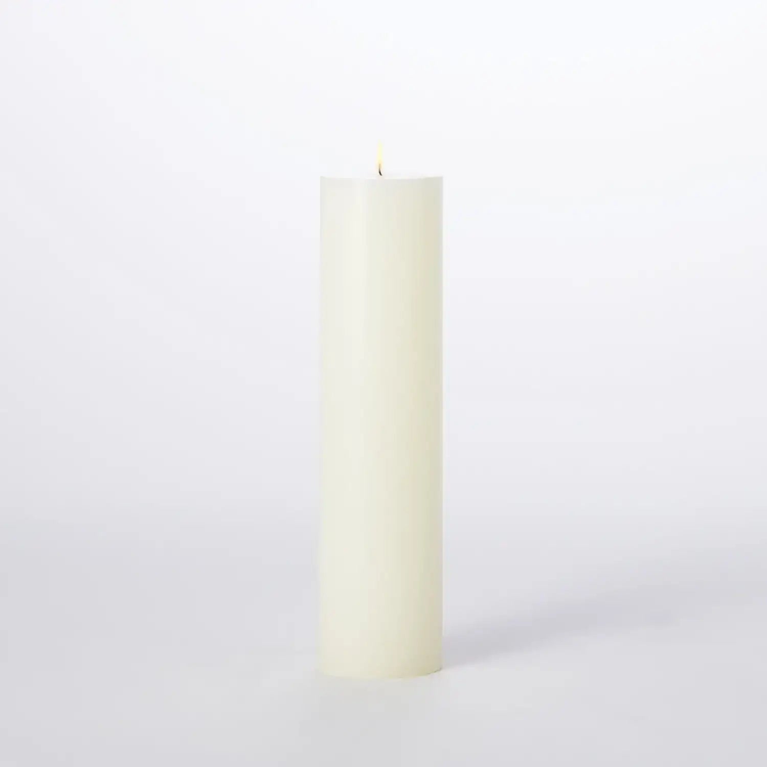 GLOBAL VIEWS PILLAR CANDLE - Decorative Accents