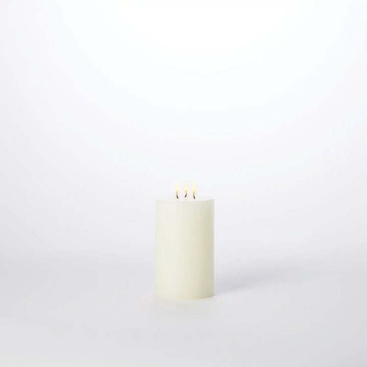 GLOBAL VIEWS 3 WICK PILLAR CANDLE - Decorative Accents