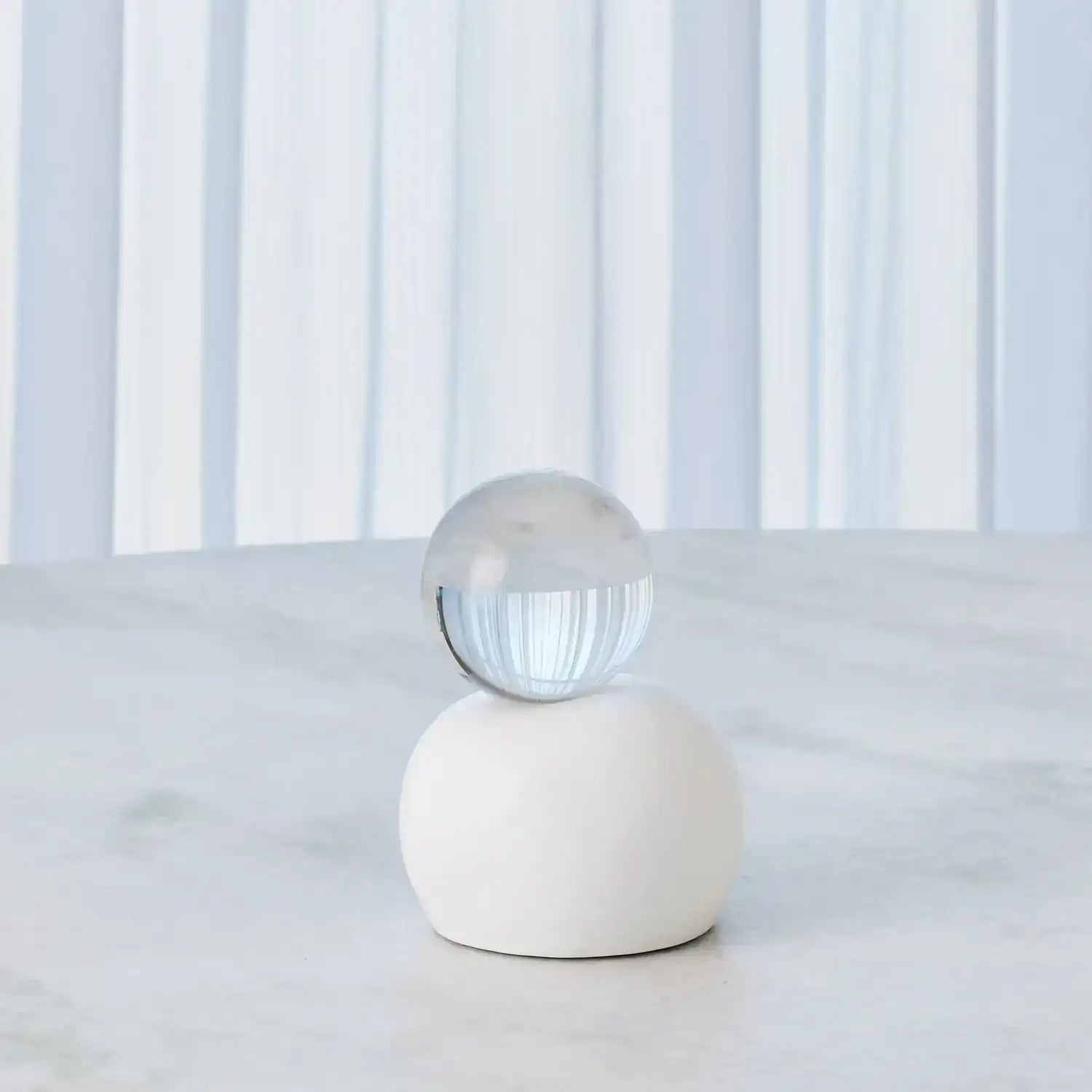 GLOBAL VIEWS SINGLE MERINGUE SCULPTURE - Decorative Accents