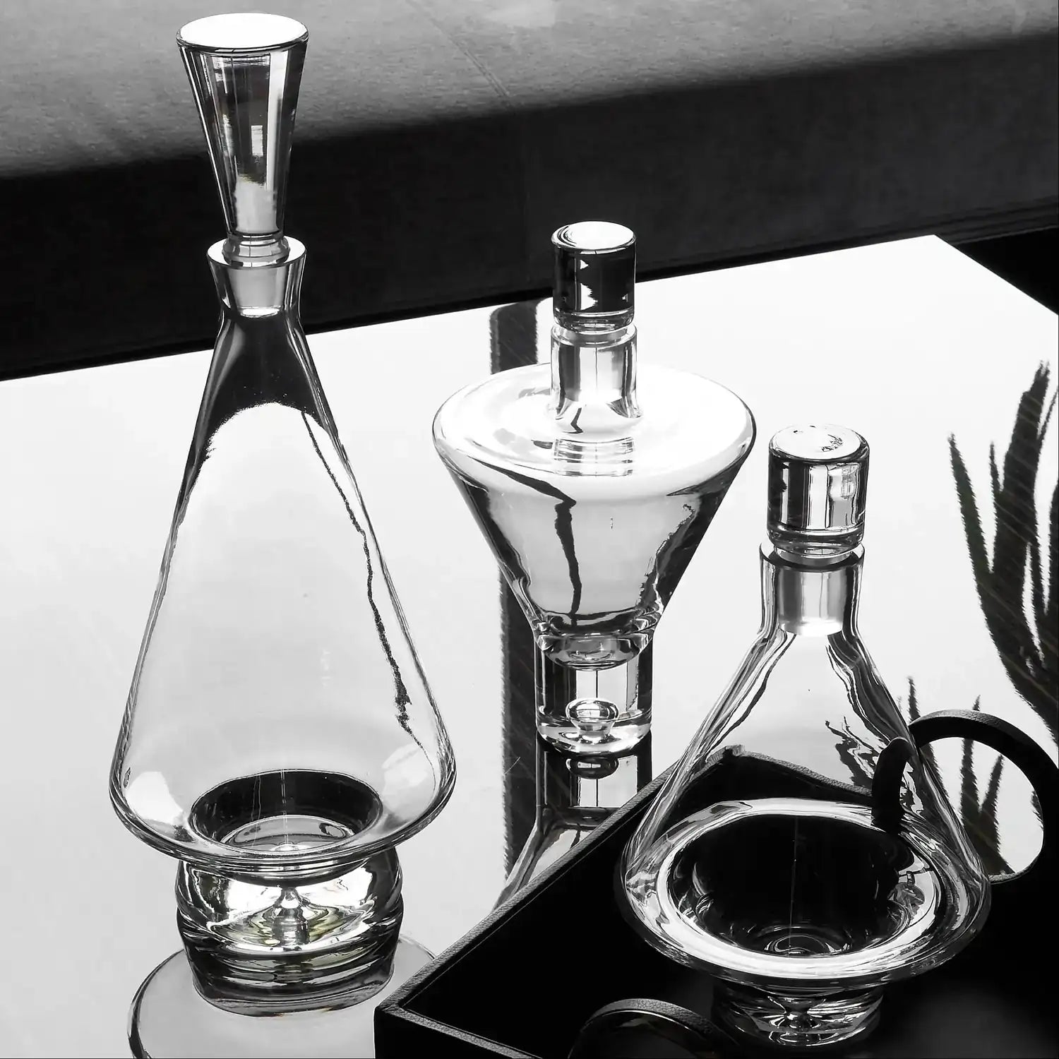 GLOBAL VIEWS TALL FAT BOTTOM DECANTER - Decorative Accents
