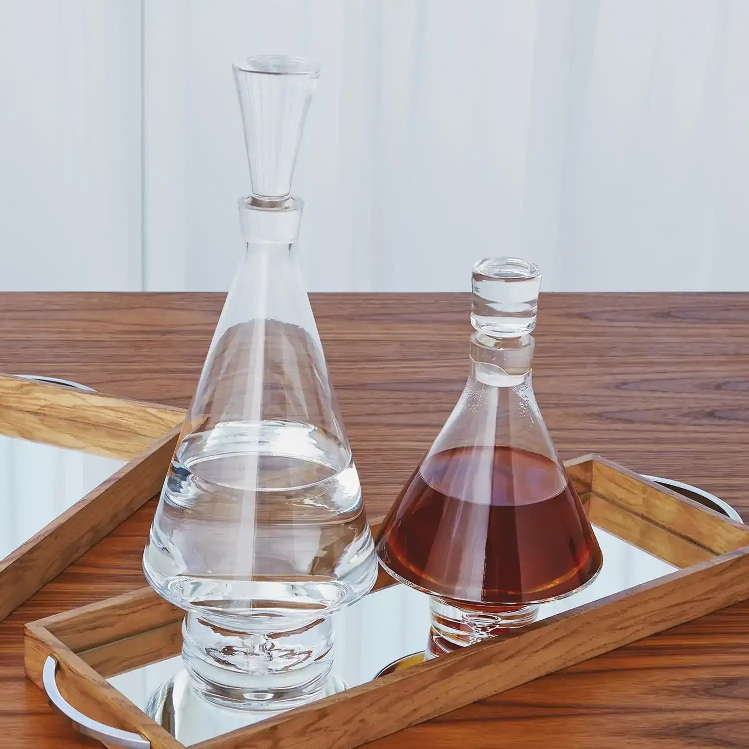 GLOBAL VIEWS FAT BOTTOM DECANTER - Decorative Accents