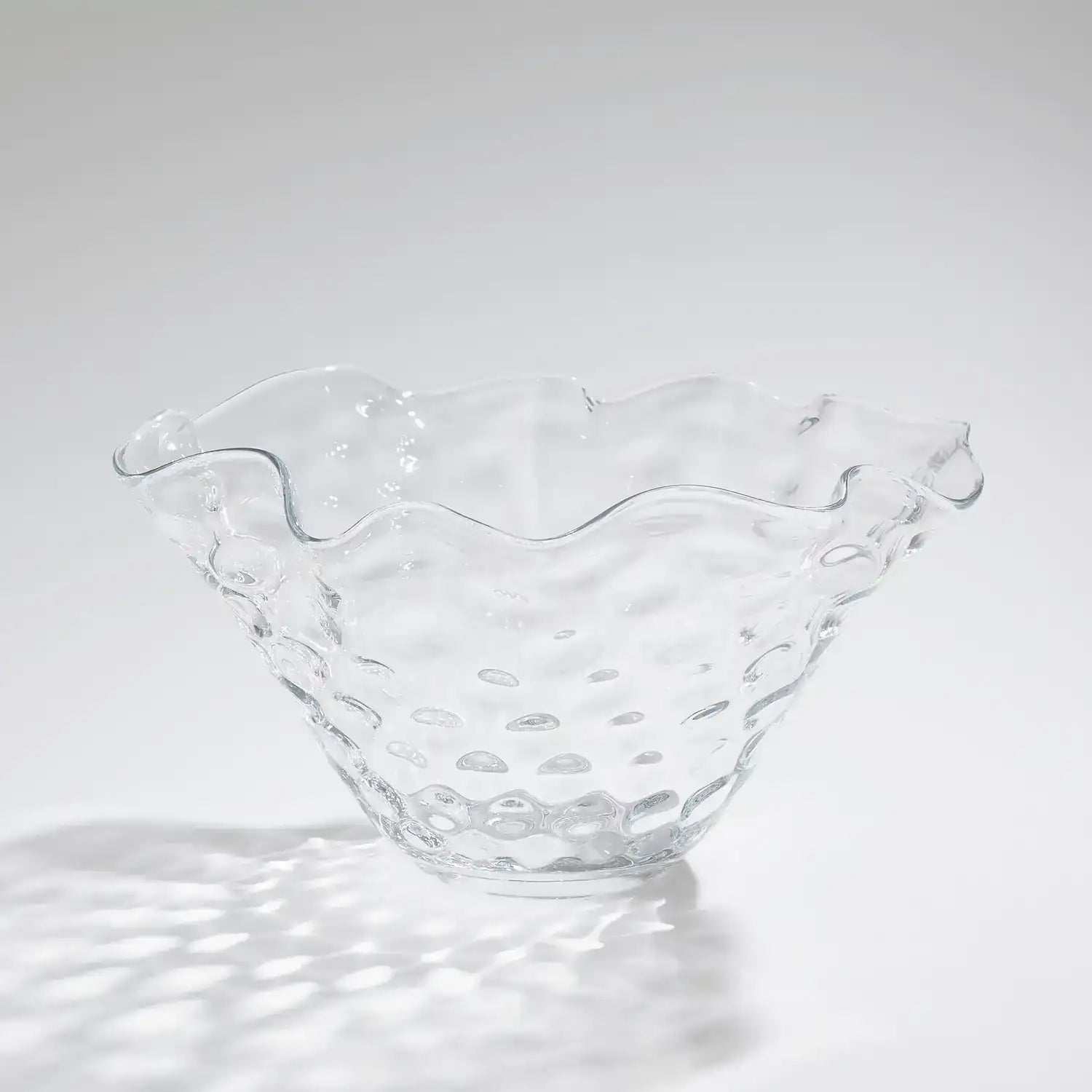 GLOBAL VIEWS HONEYCOMB OPTIC WAVY BOWL - Decorative Accents