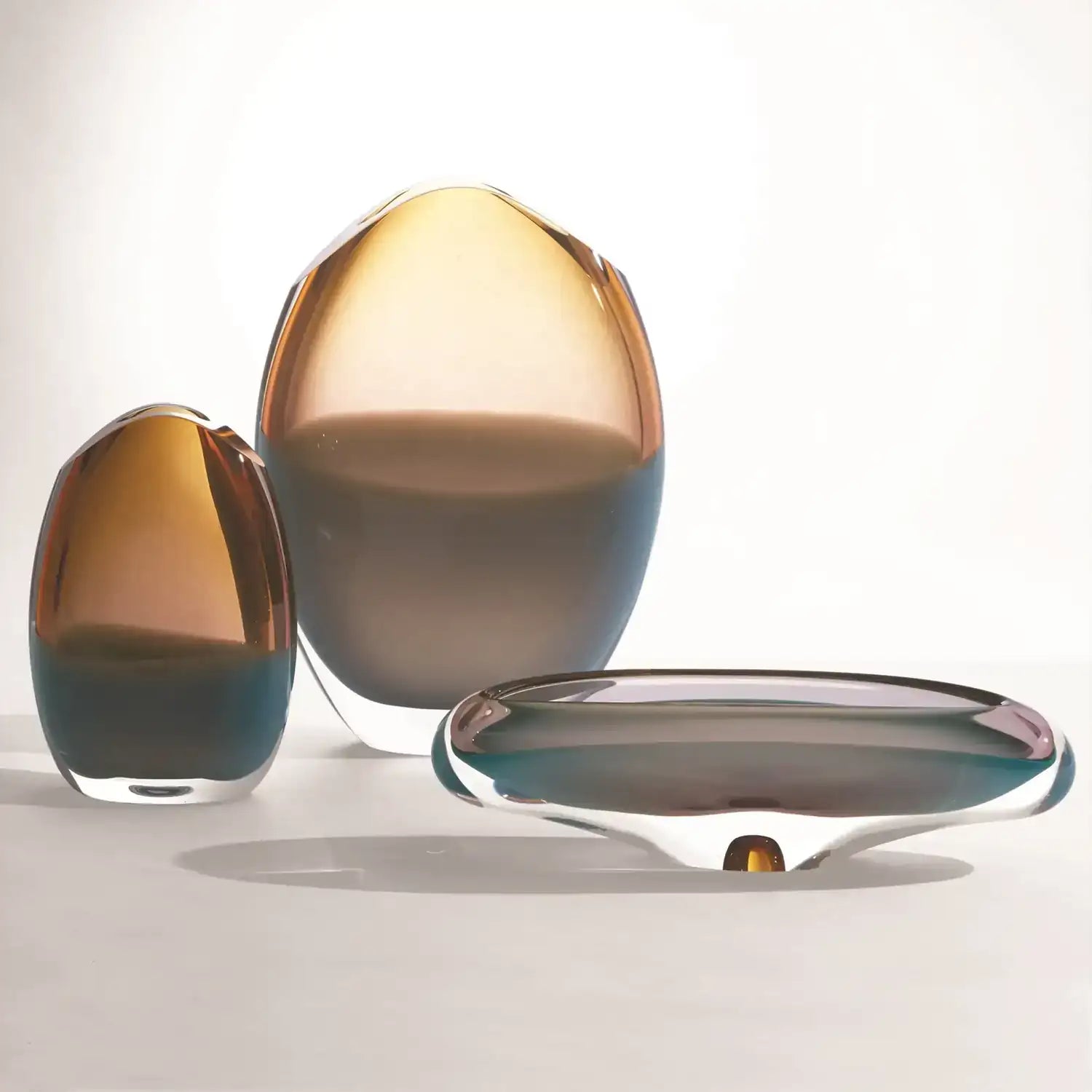 GLOBAL VIEWS OVAL VASE - Art