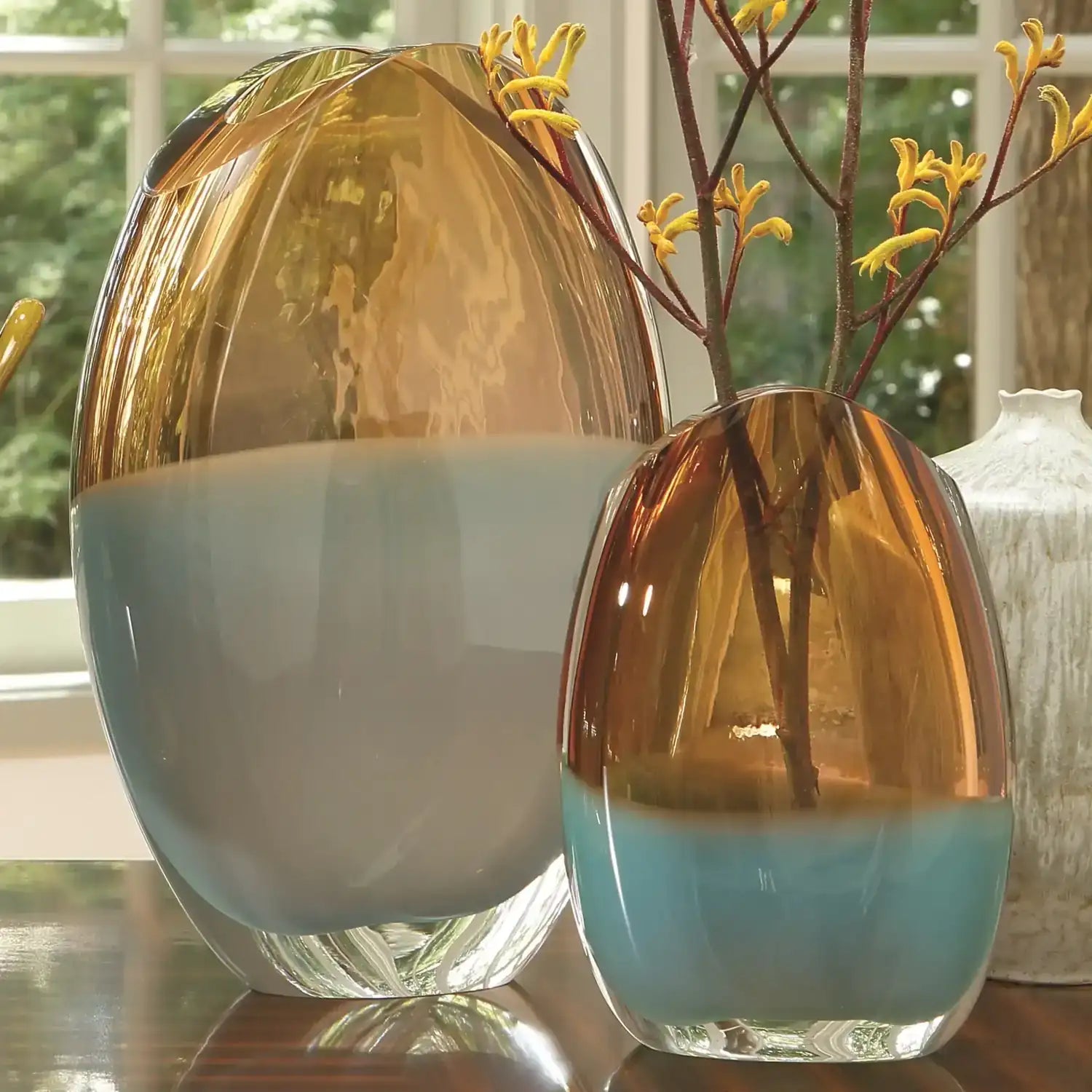 GLOBAL VIEWS OVAL VASE - Art