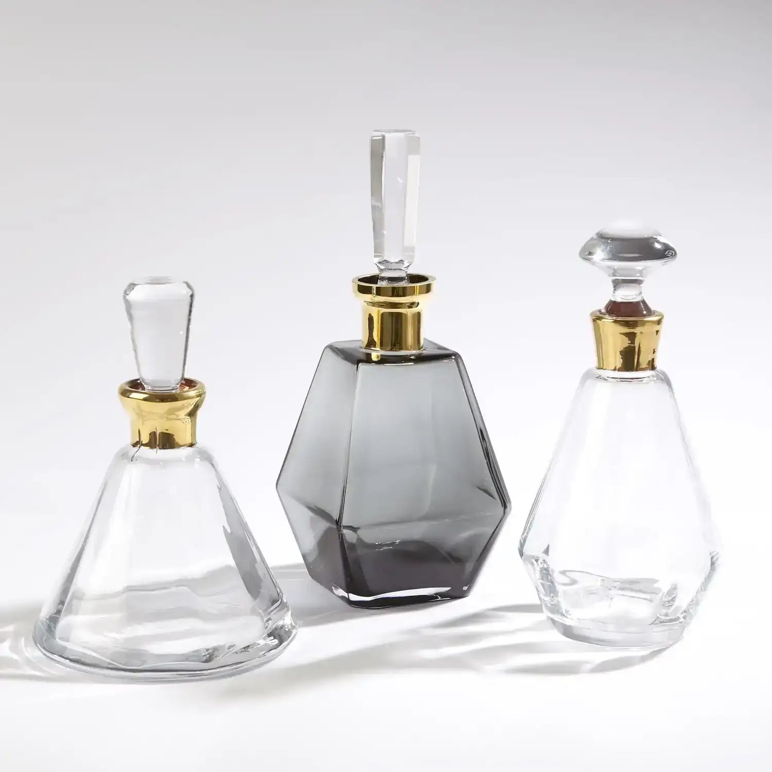 GLOBAL VIEWS CONE DECANTER - Decorative Accents