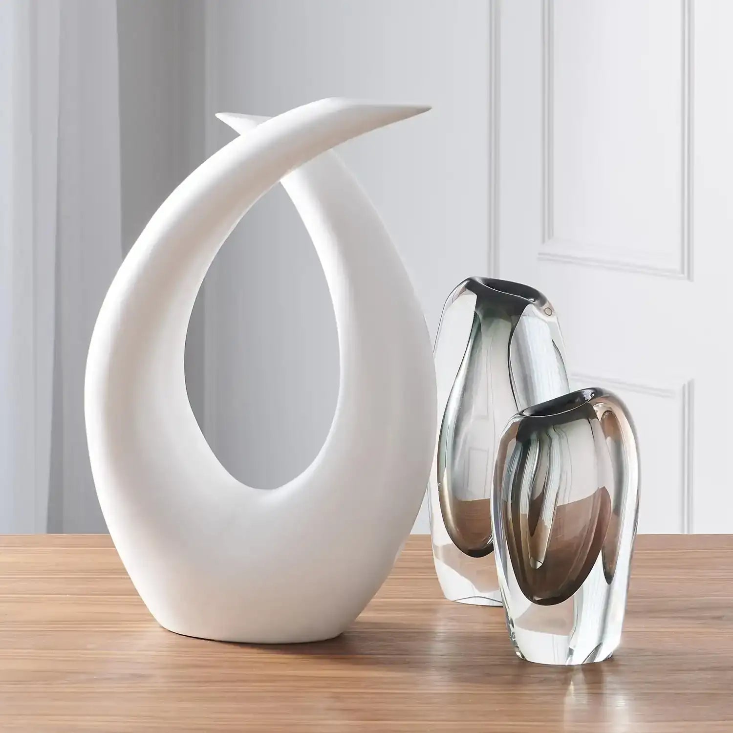 GLOBAL VIEWS OFFSET VASE - Art