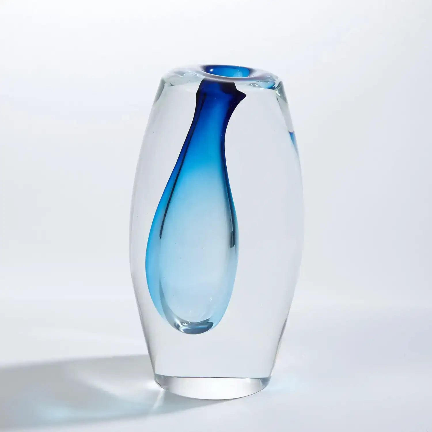GLOBAL VIEWS OFFSET VASE - Art