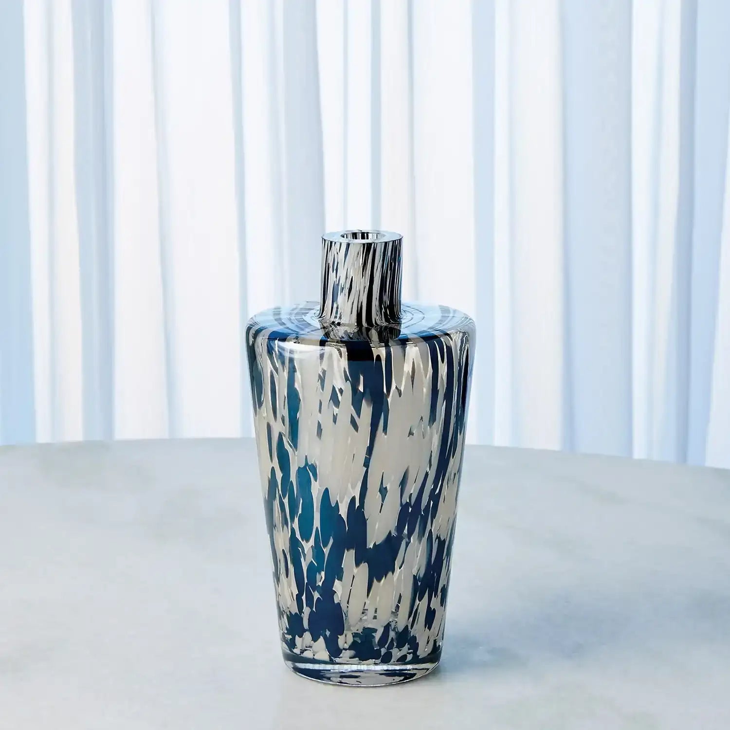 GLOBAL VIEWS CONFETTI SHOULDER VASE - Art