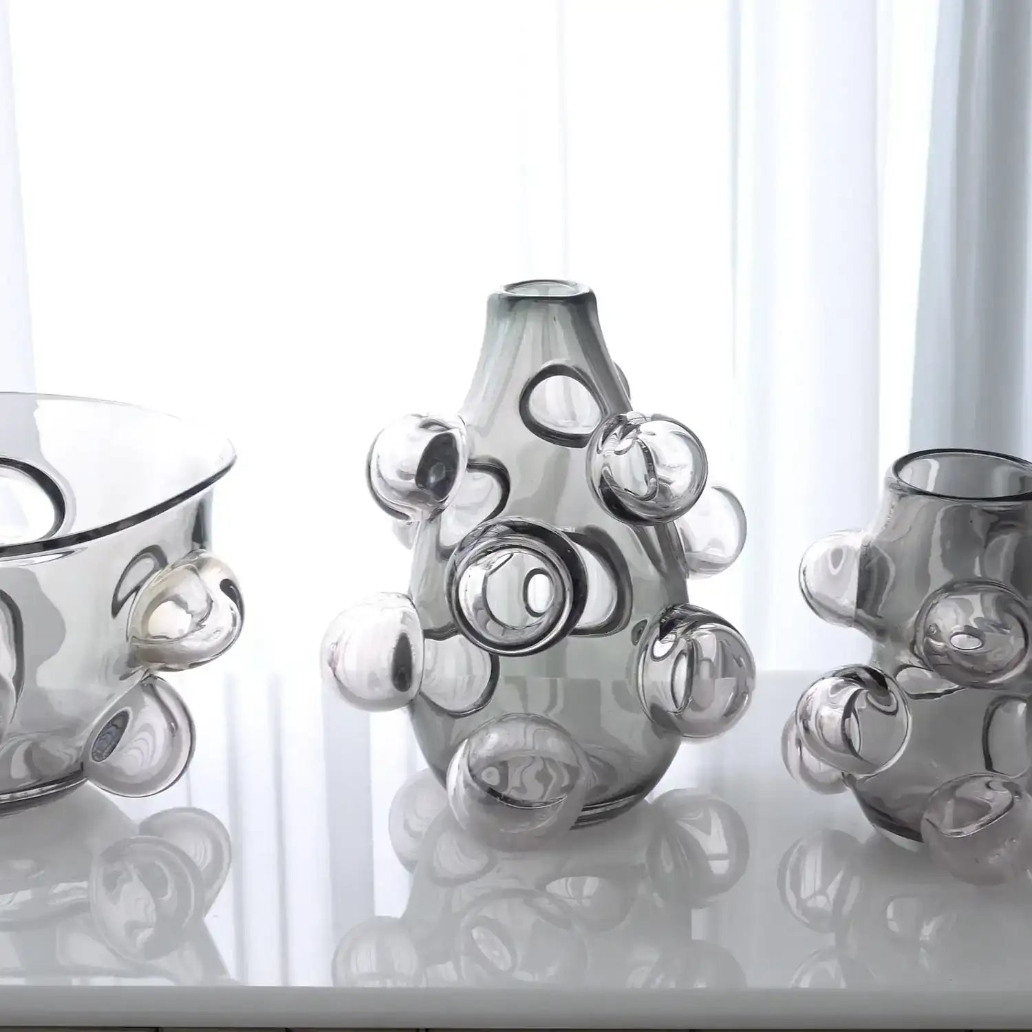 GLOBAL VIEWS BUBBLED VASE - Art