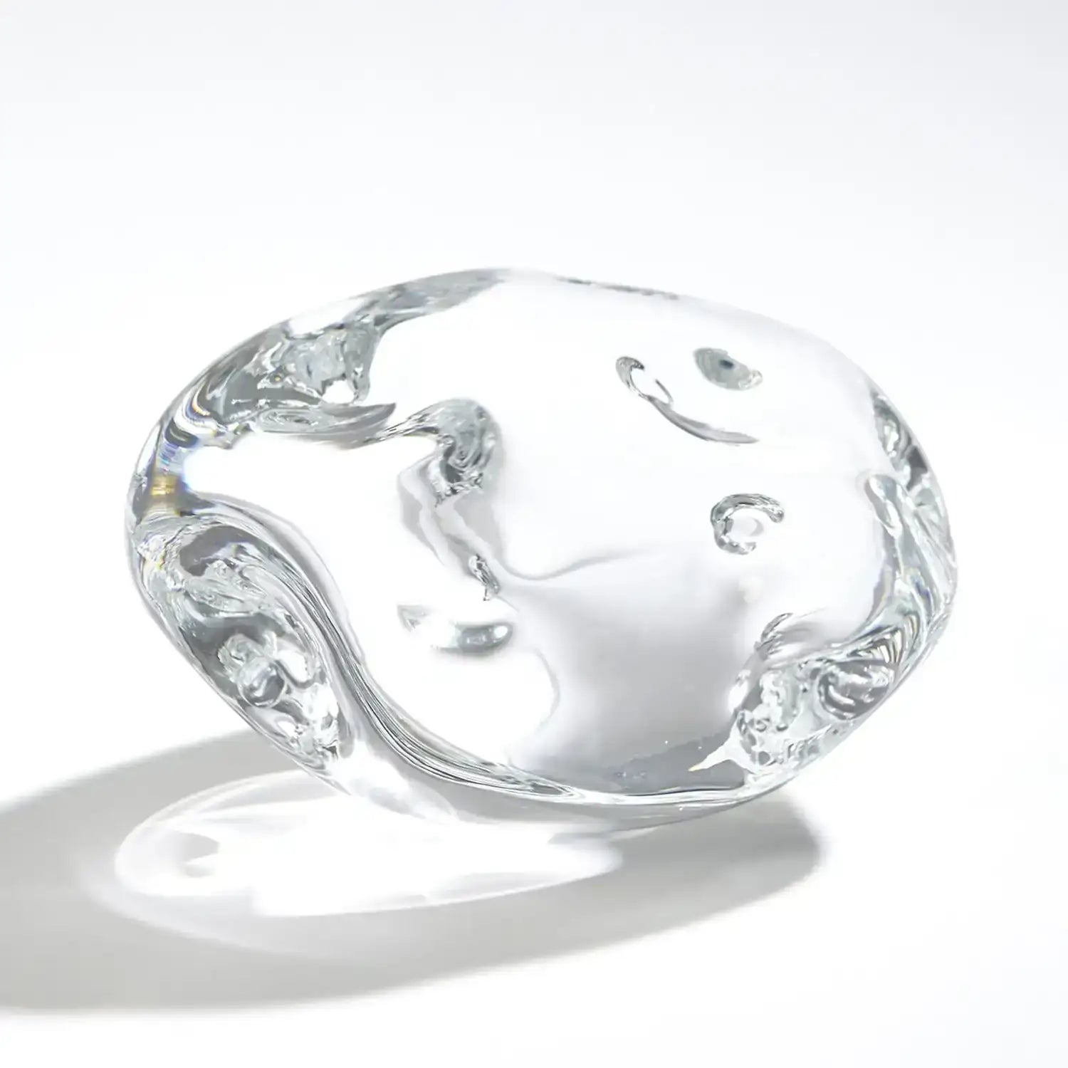 GLOBAL VIEWS DIMPLE PAPERWEIGHT - Art
