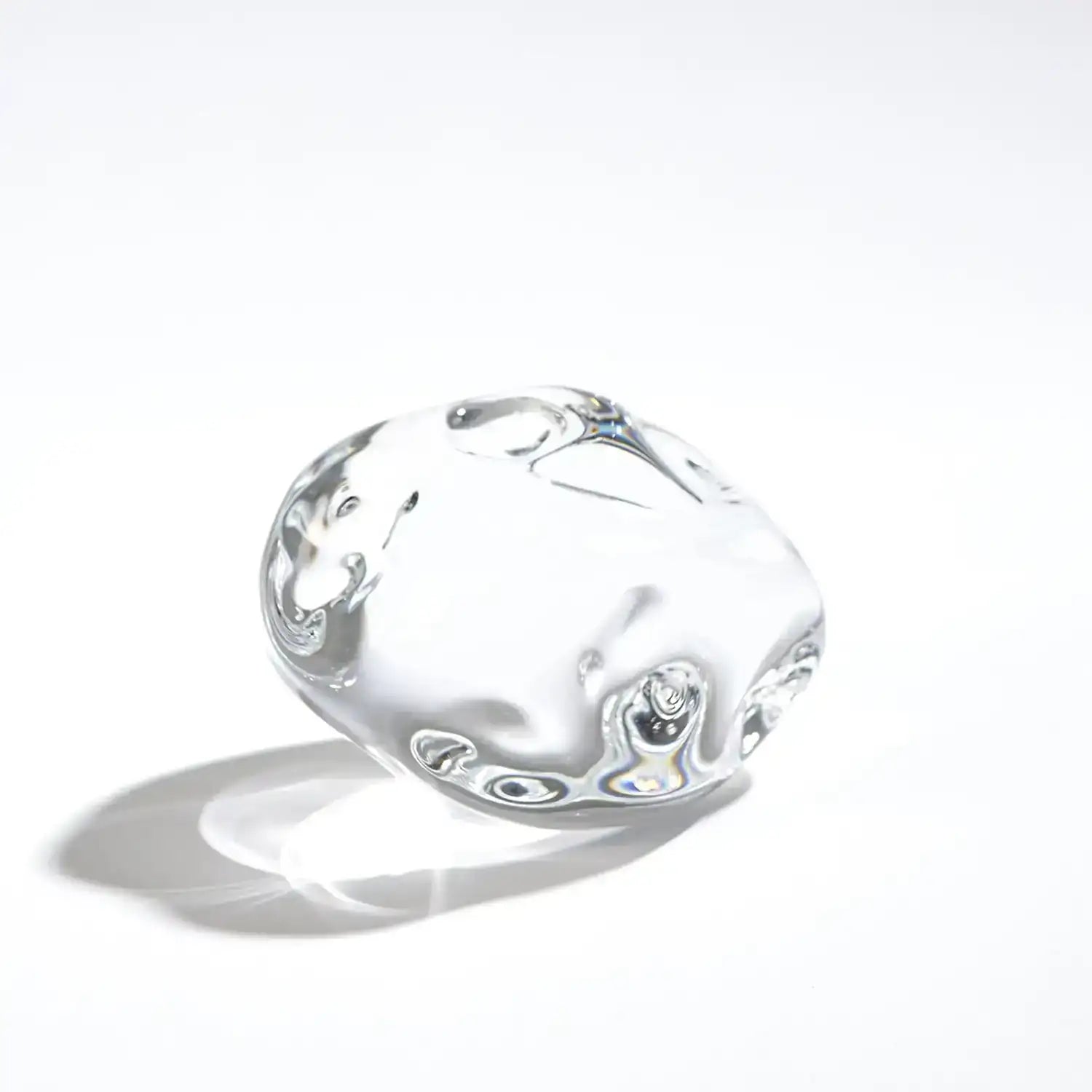 GLOBAL VIEWS DIMPLE PAPERWEIGHT - Art