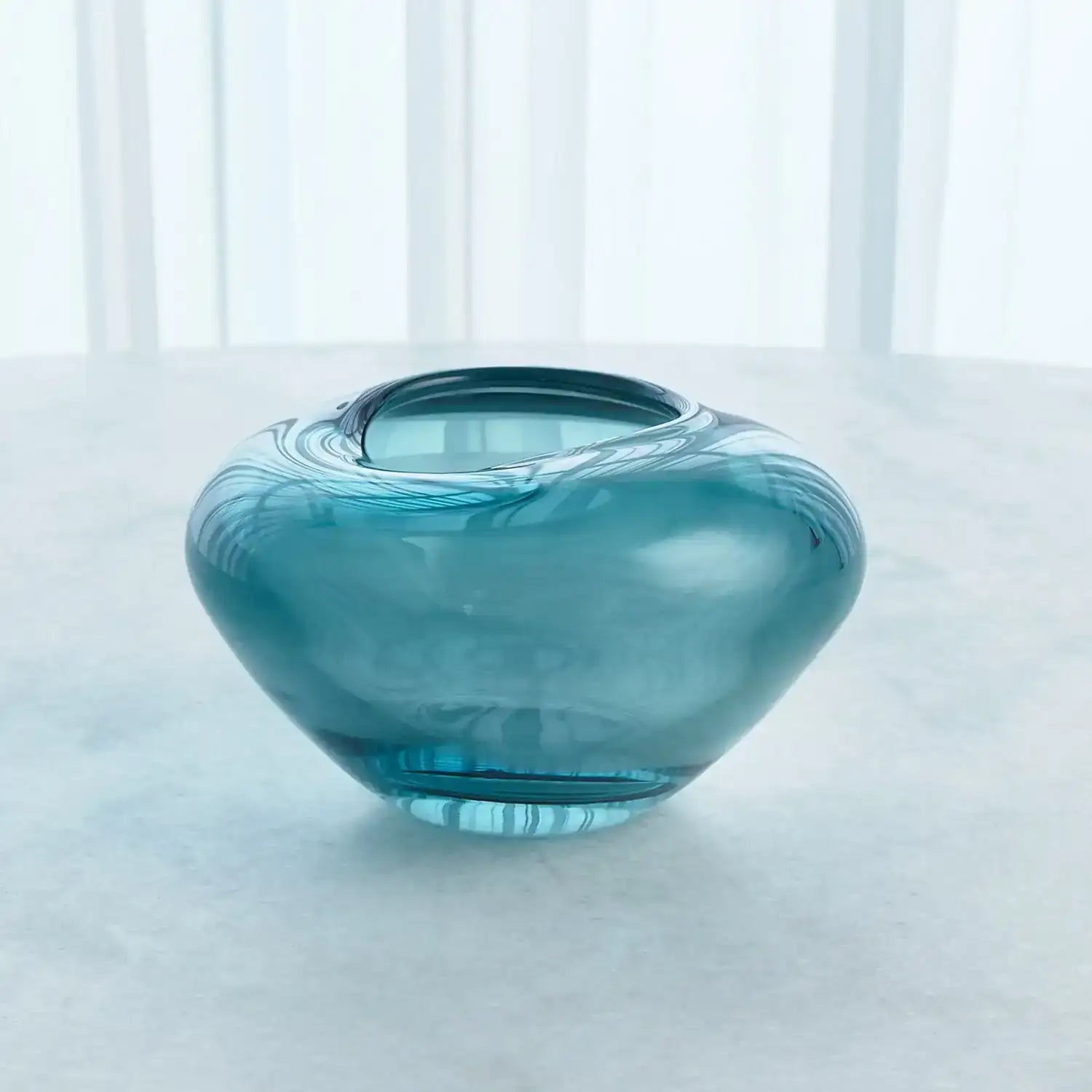 GLOBAL VIEWS UNDULATING VASE - Art
